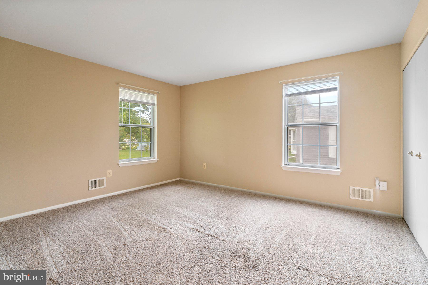 CRESTWOOD VILLAGE - Residential