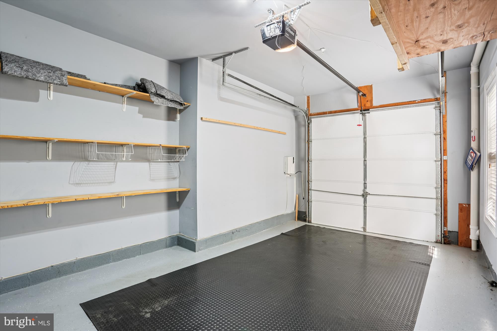 HIDDEN CREEK - Residential Lease