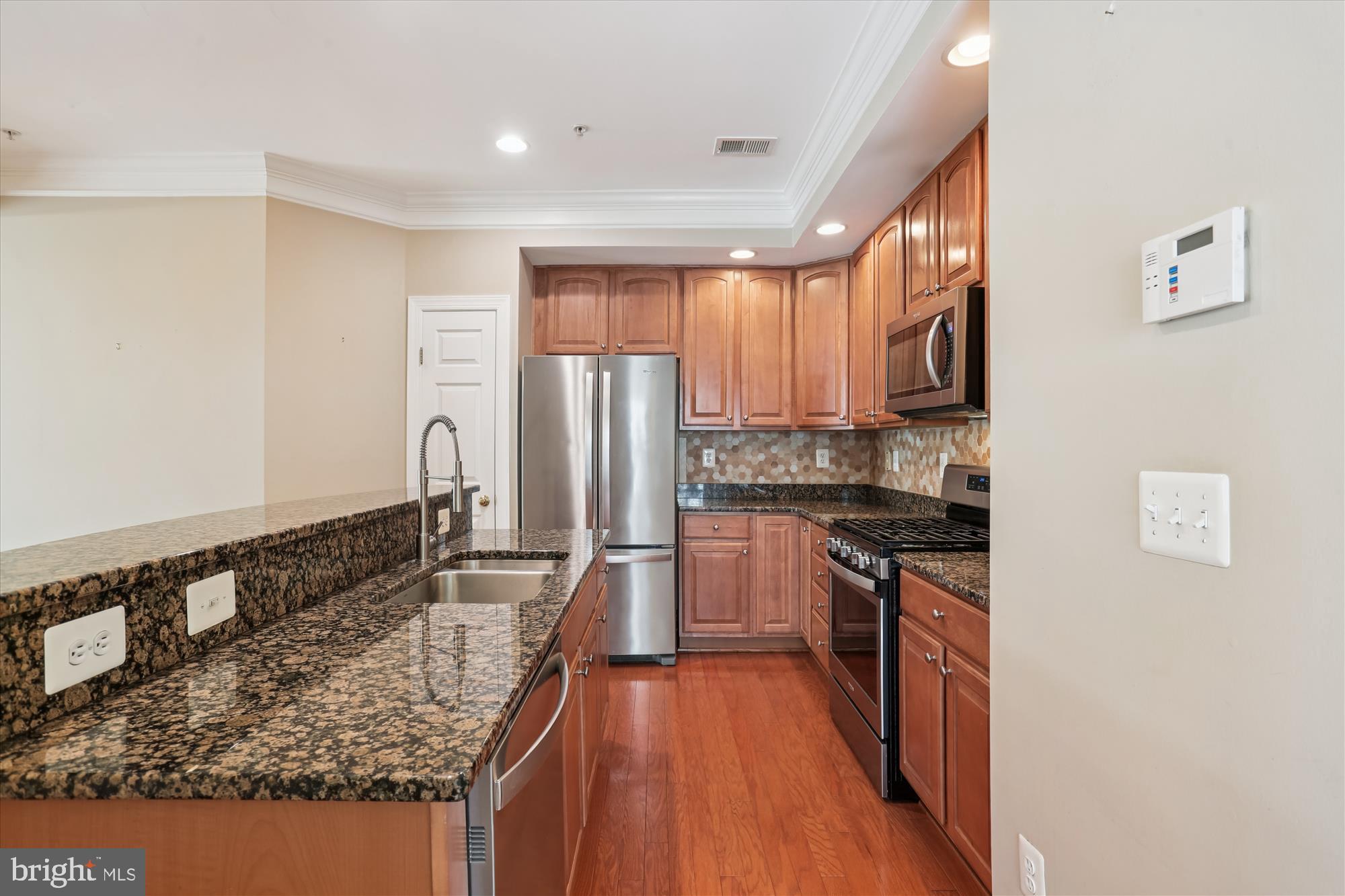 HIDDEN CREEK - Residential Lease