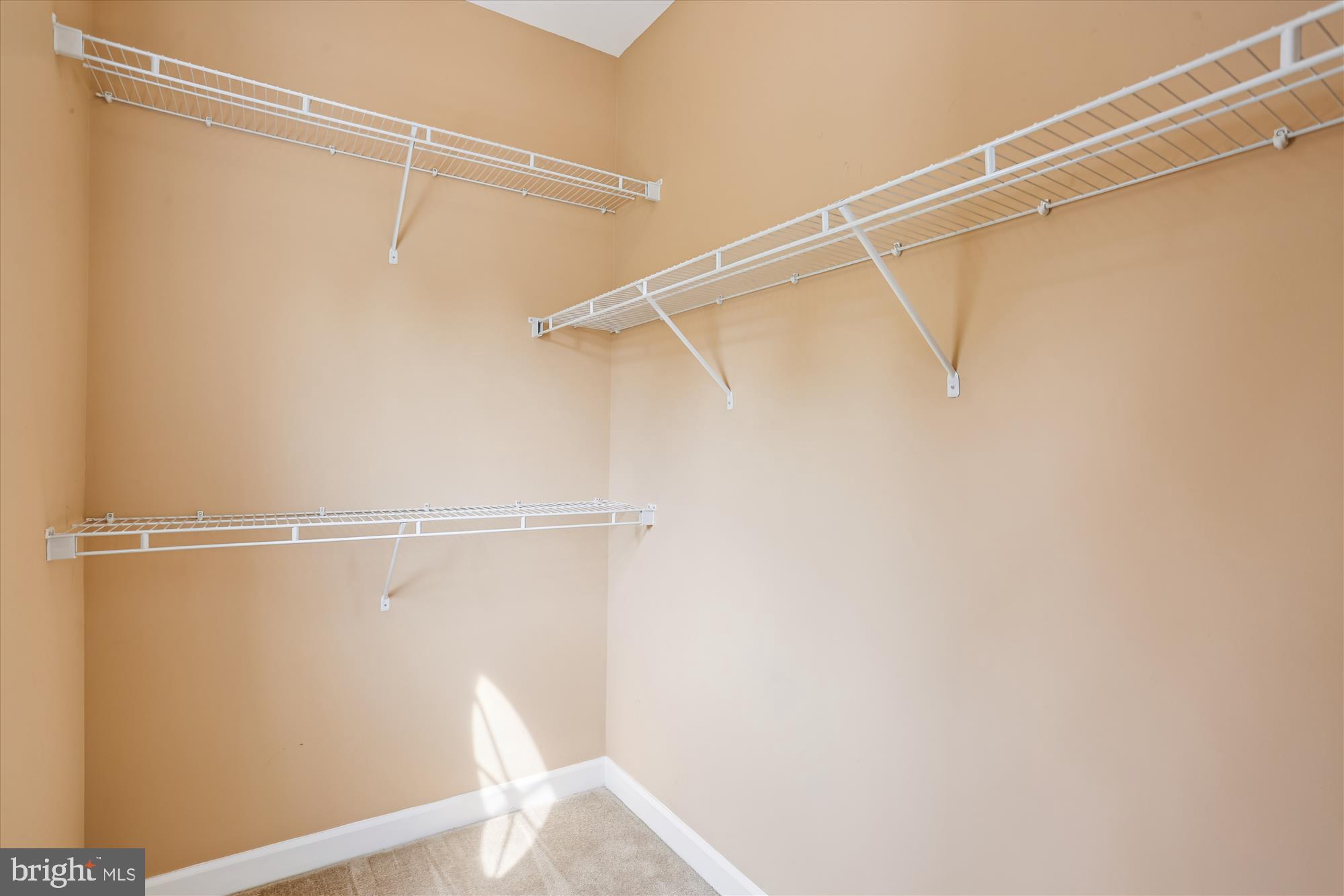 HIDDEN CREEK - Residential Lease