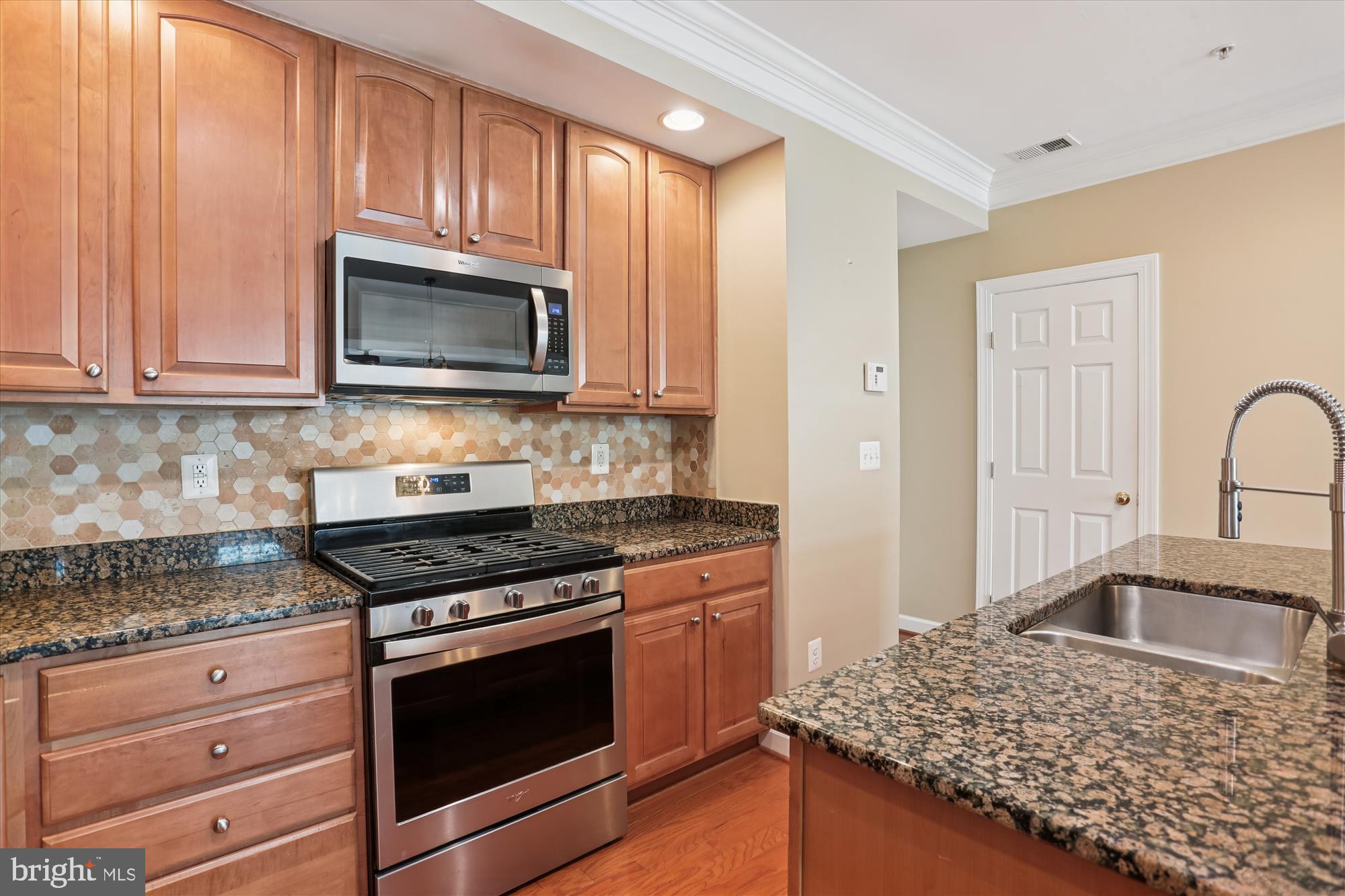 HIDDEN CREEK - Residential Lease