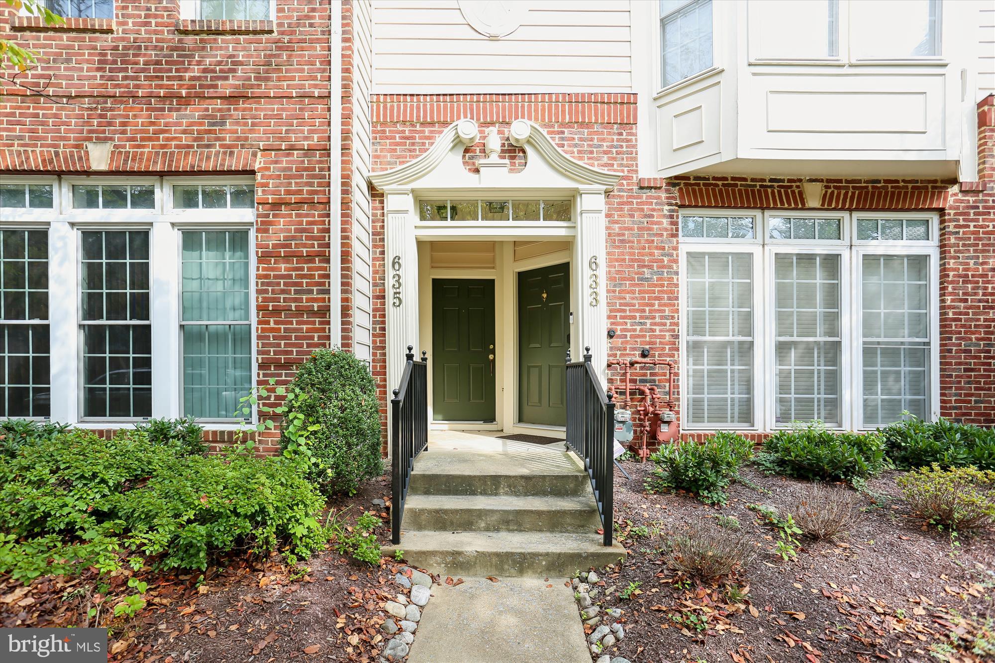 HIDDEN CREEK - Residential Lease