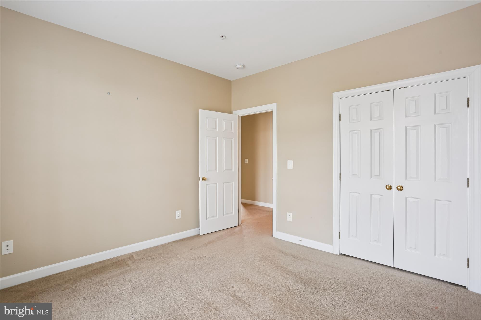 HIDDEN CREEK - Residential Lease