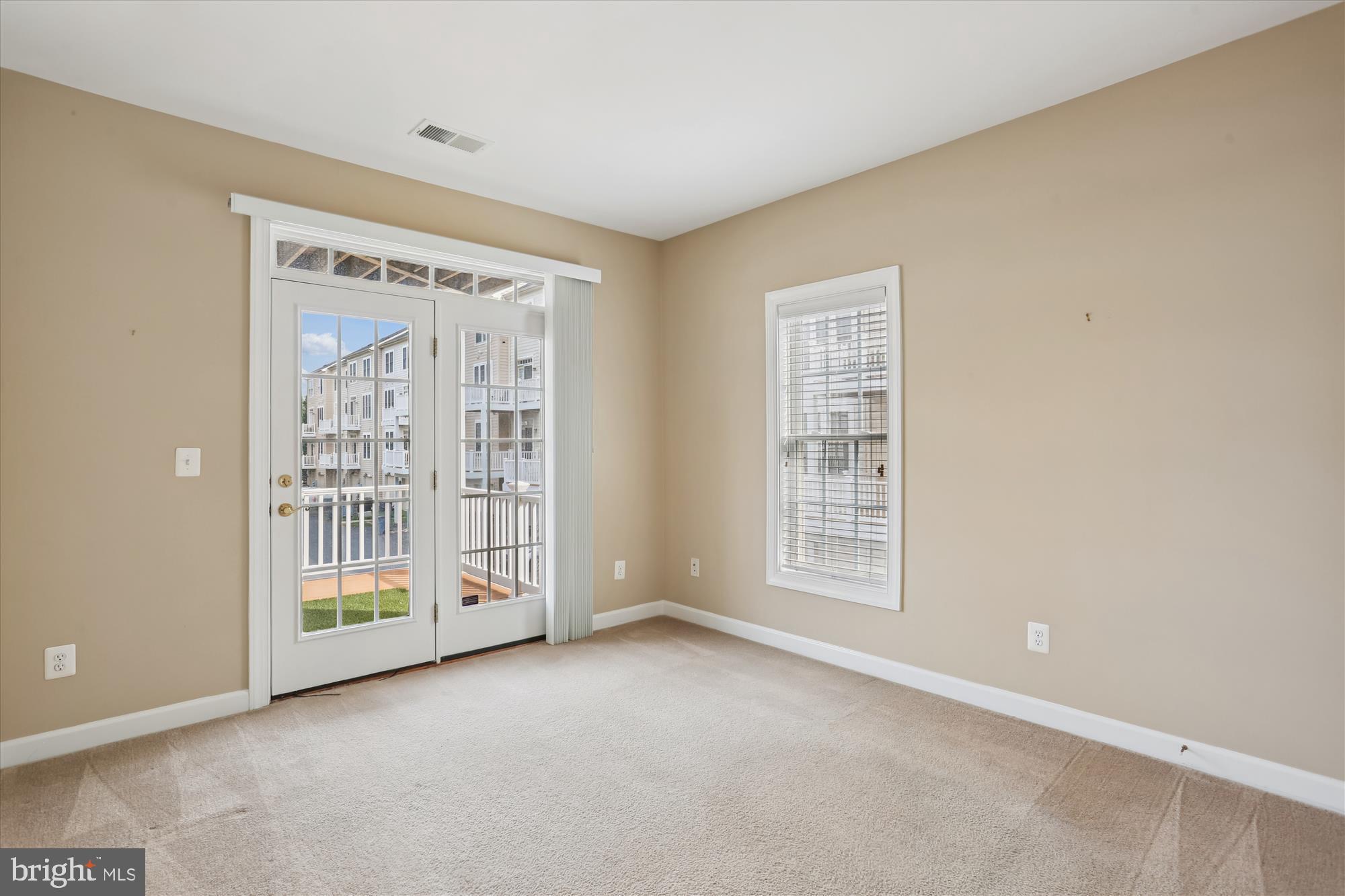 HIDDEN CREEK - Residential Lease