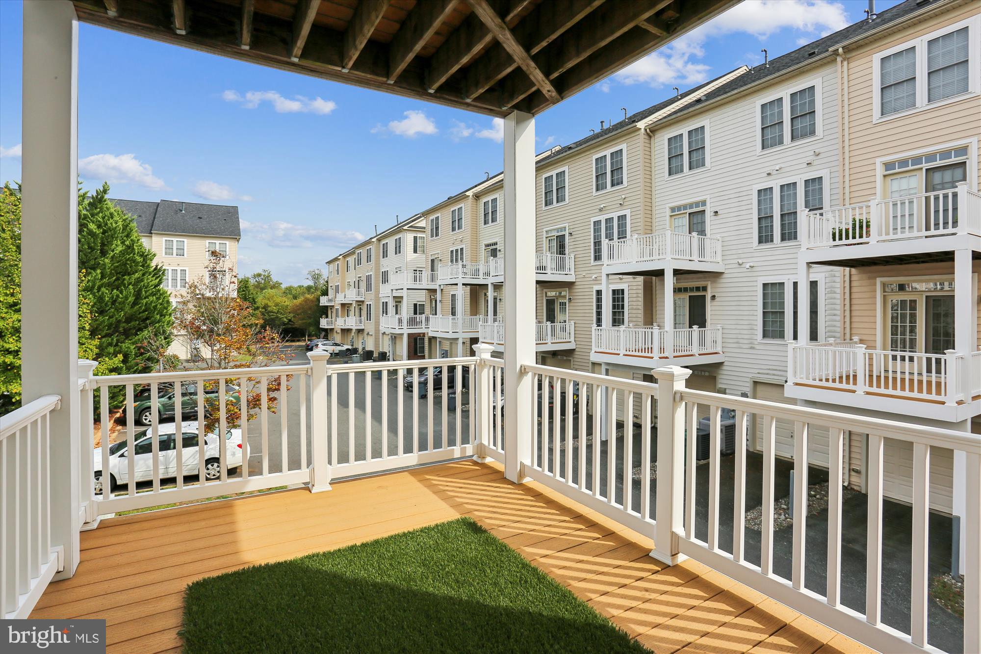 HIDDEN CREEK - Residential Lease