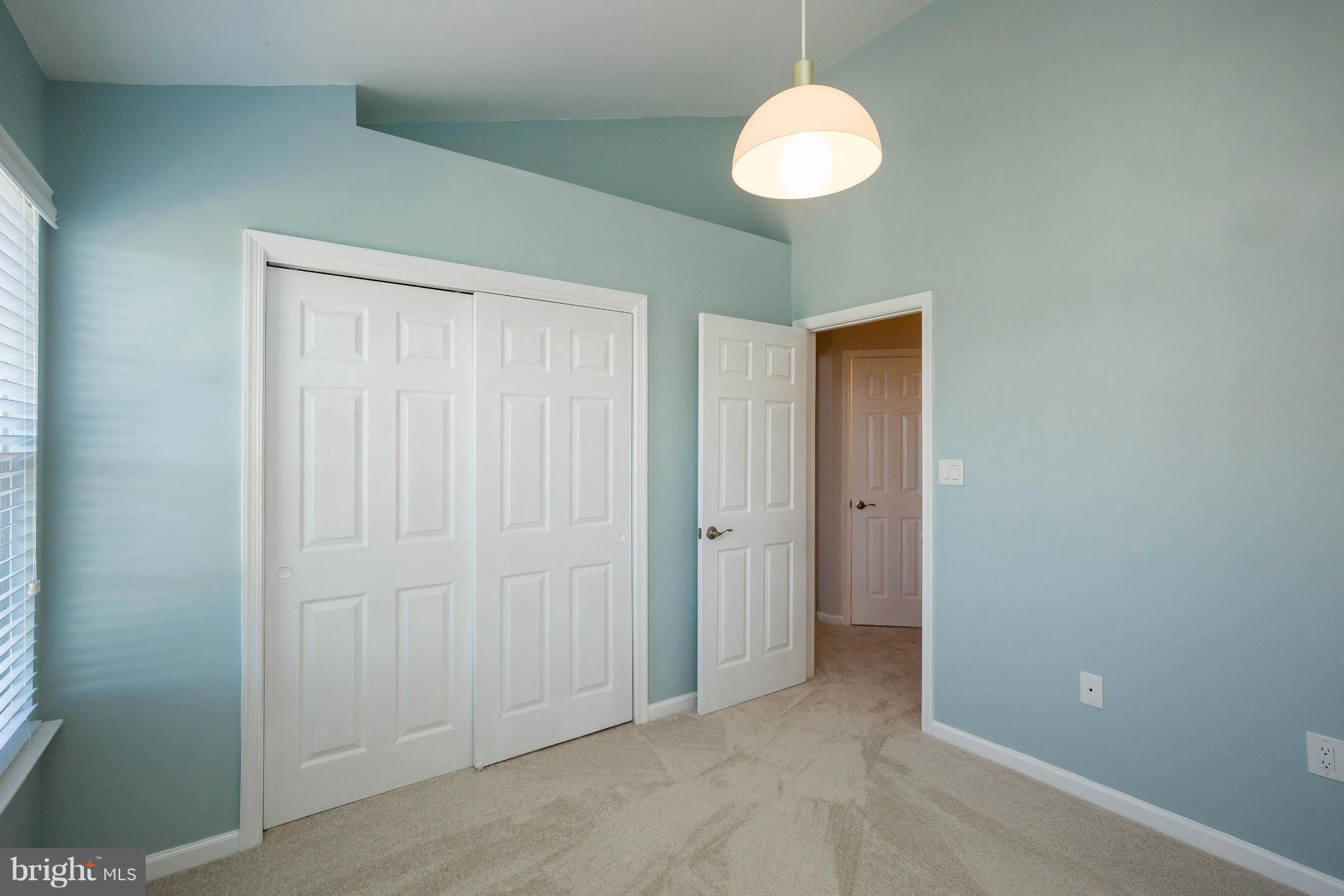 KINGSTOWNE - Residential