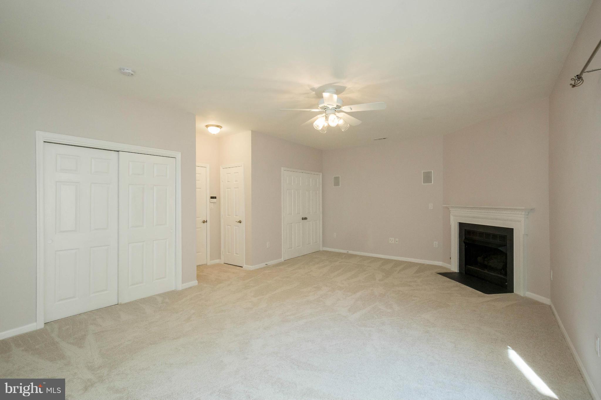 KINGSTOWNE - Residential