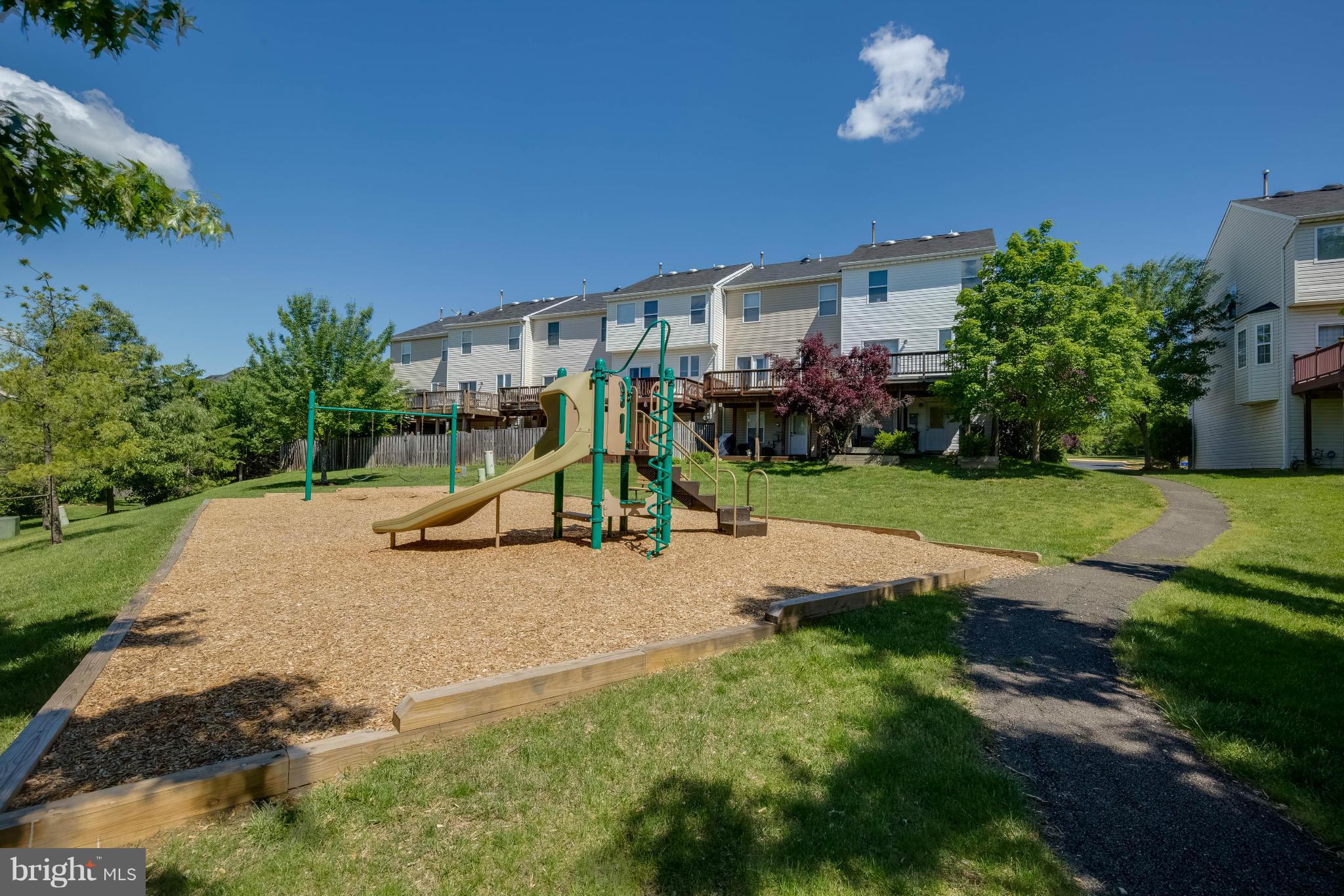 KINGSTOWNE - Residential