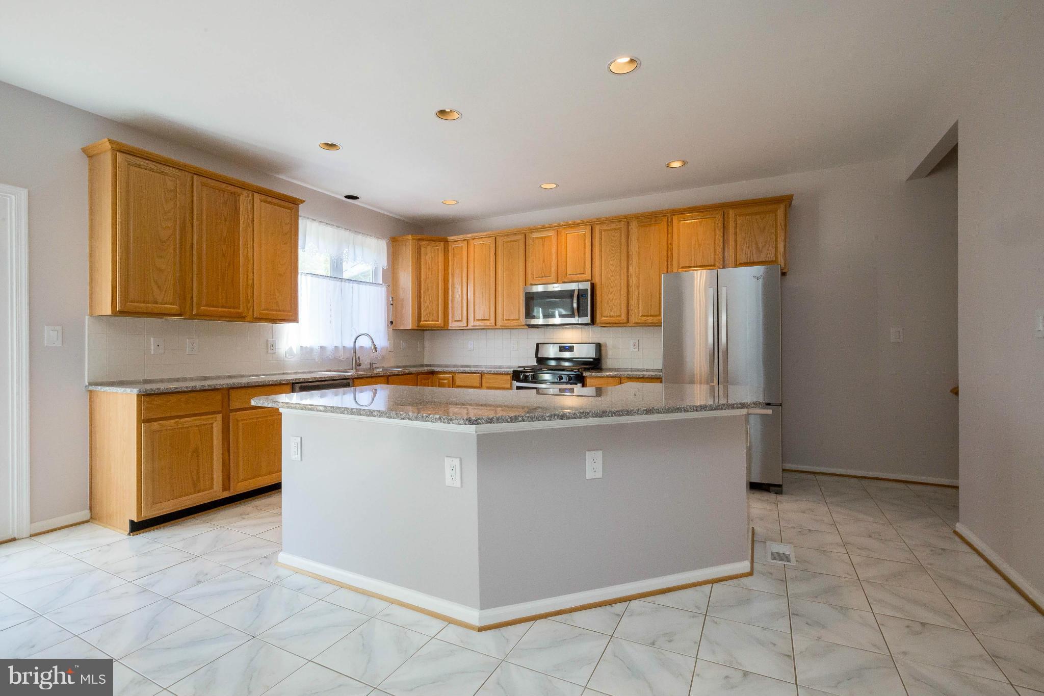 KINGSTOWNE - Residential