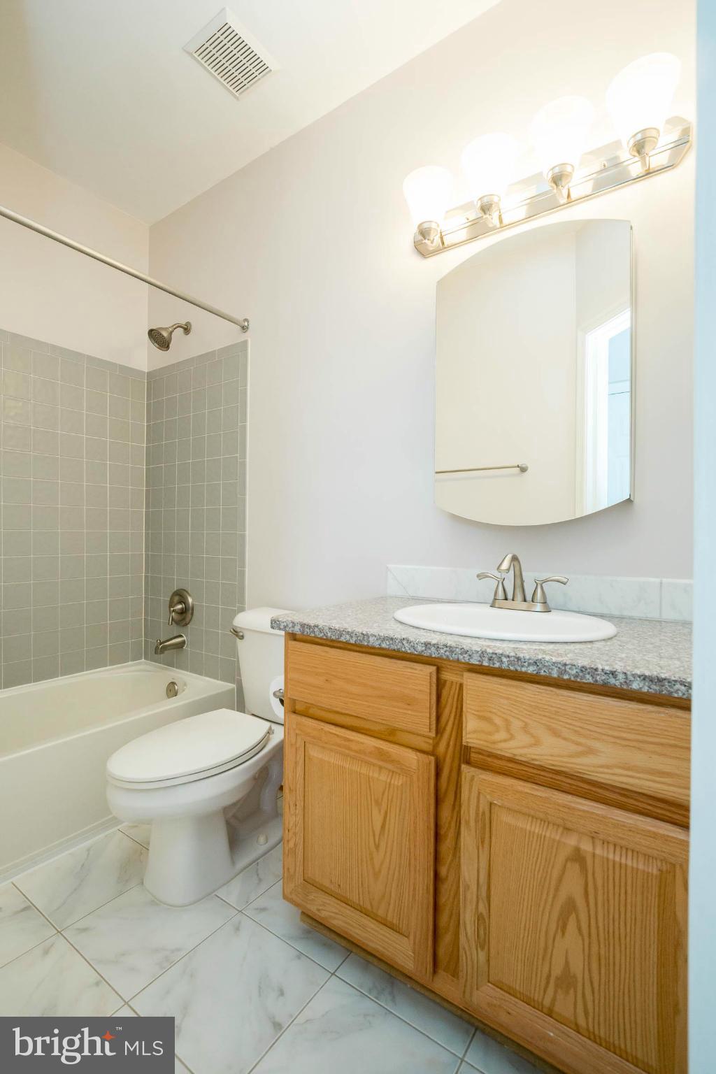 KINGSTOWNE - Residential