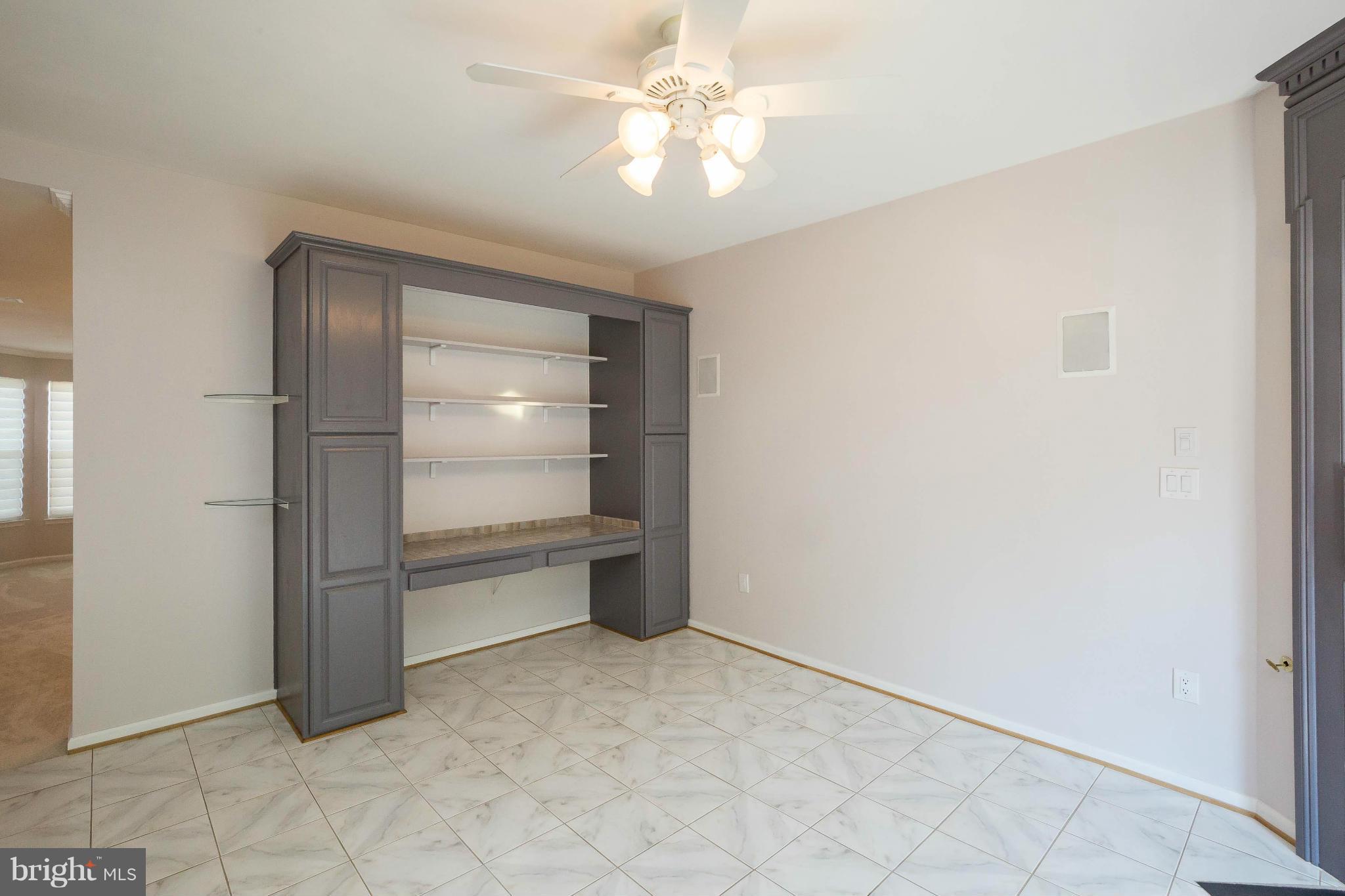 KINGSTOWNE - Residential