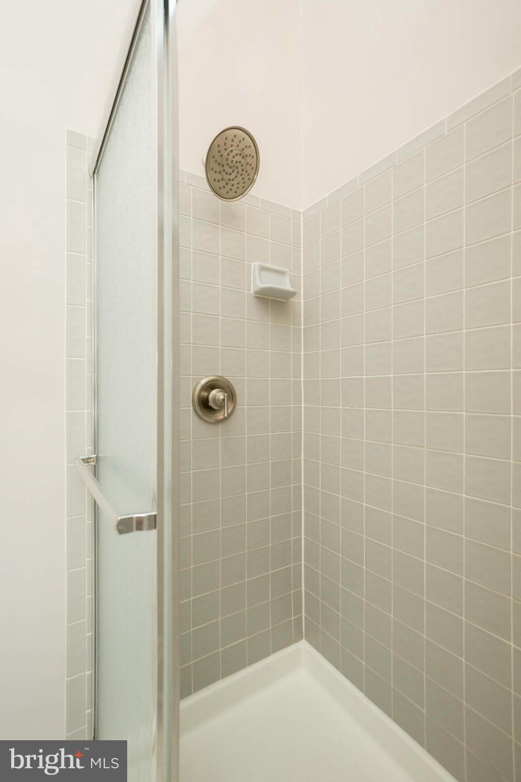 KINGSTOWNE - Residential