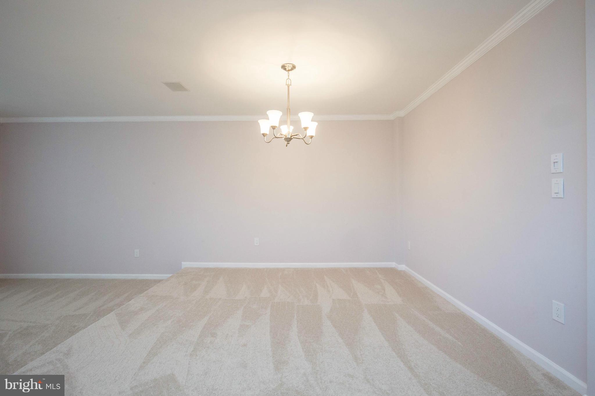 KINGSTOWNE - Residential