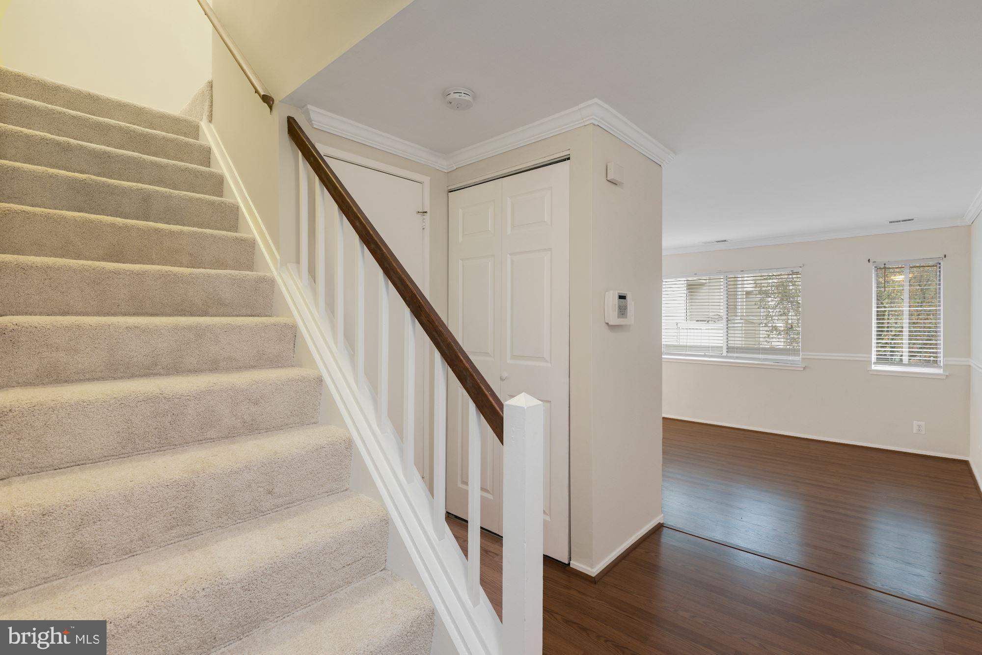 FARMINGDALE - Residential Lease