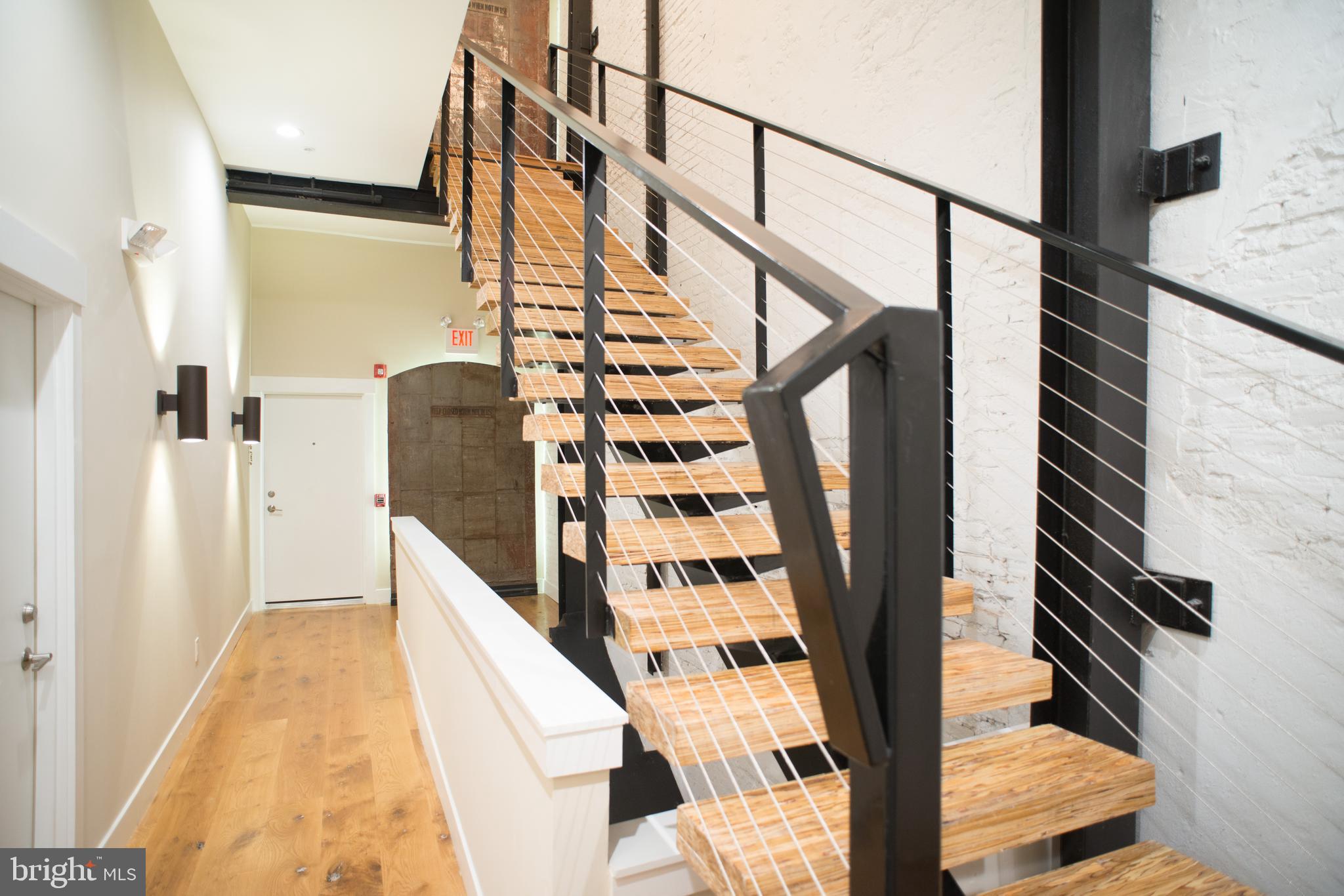 QUEEN VILLAGE - Residential Lease