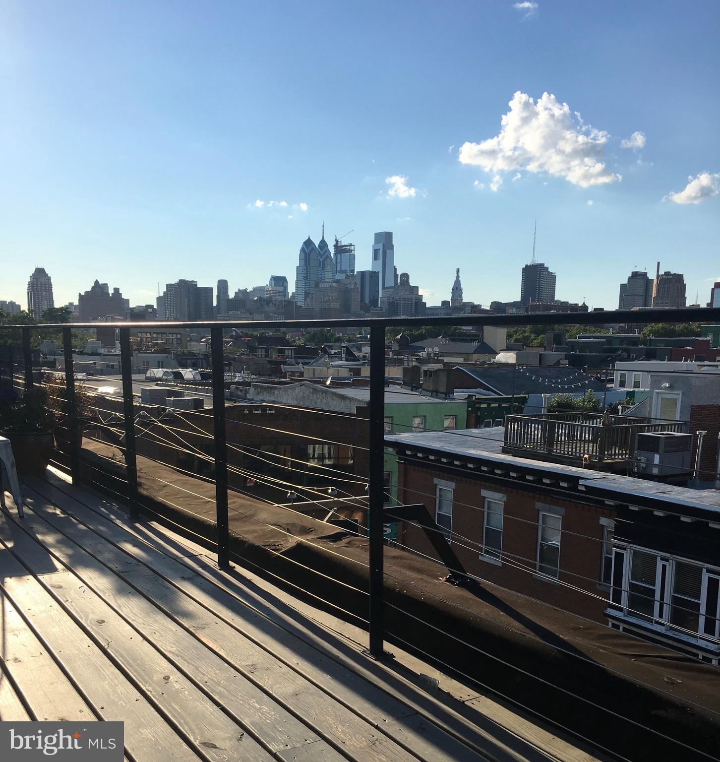 QUEEN VILLAGE - Residential Lease