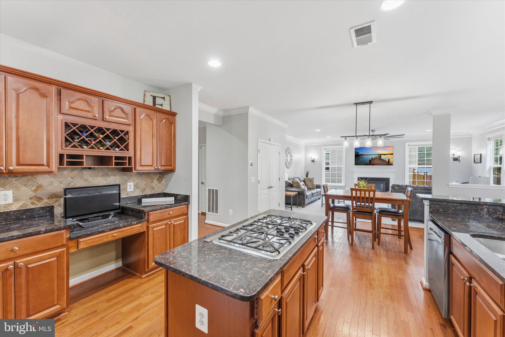 5439 BANTRY COURT