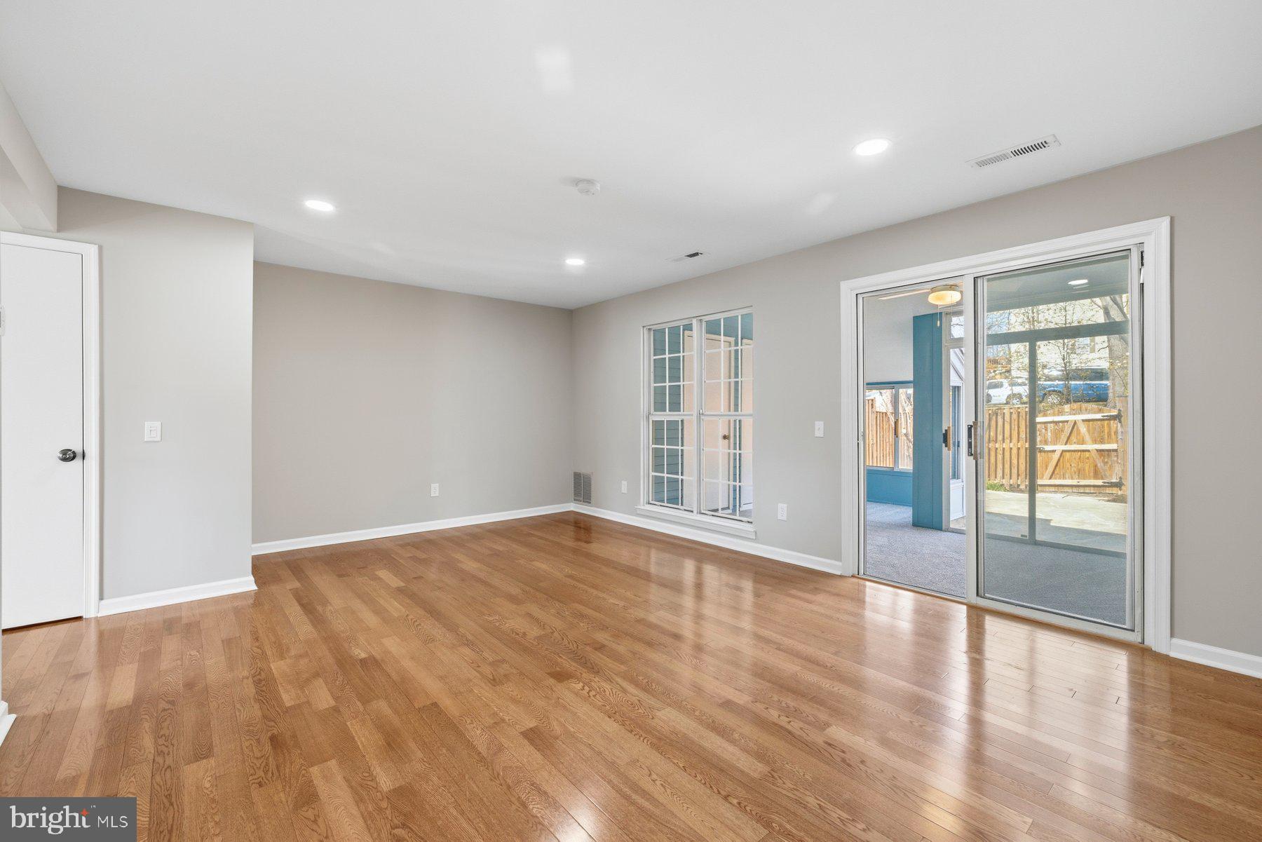 SUMMERHILL - Residential