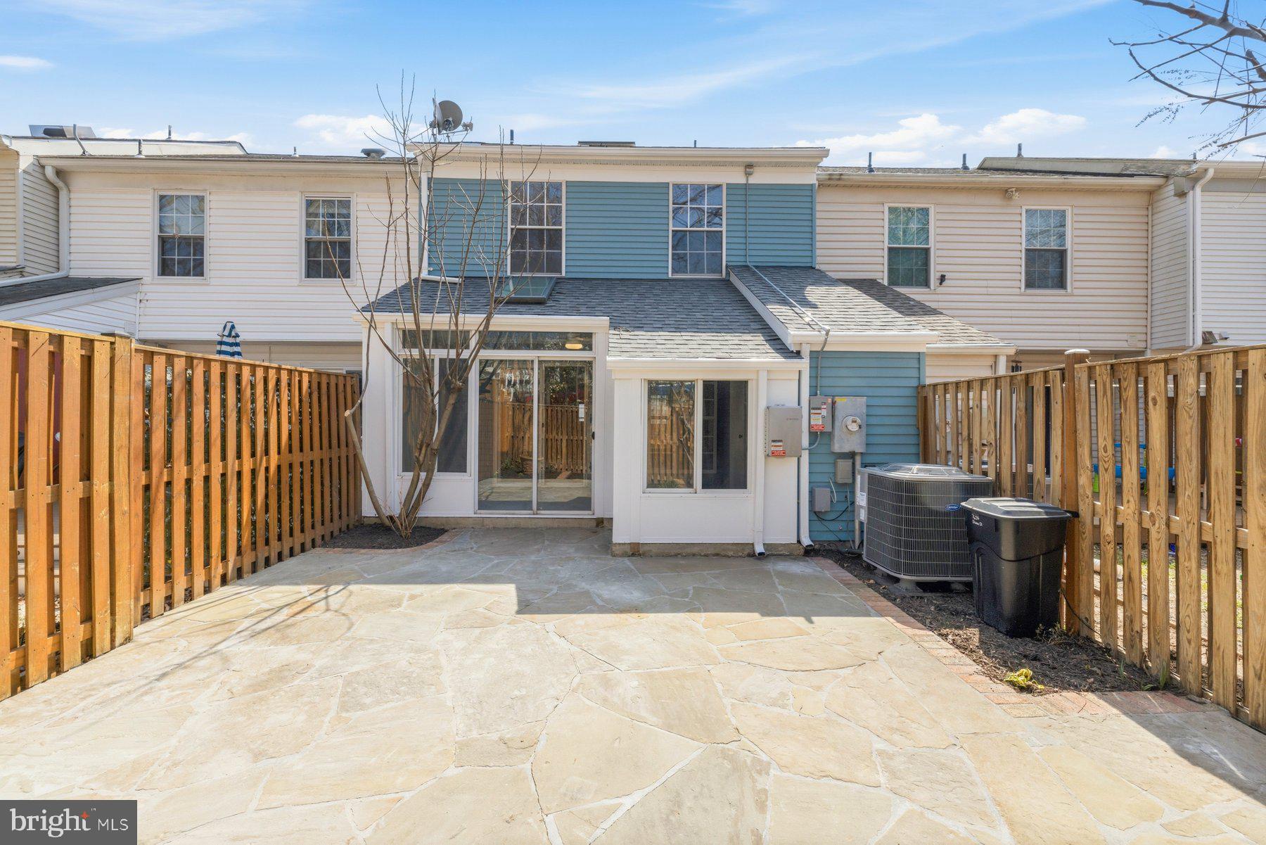 SUMMERHILL - Residential