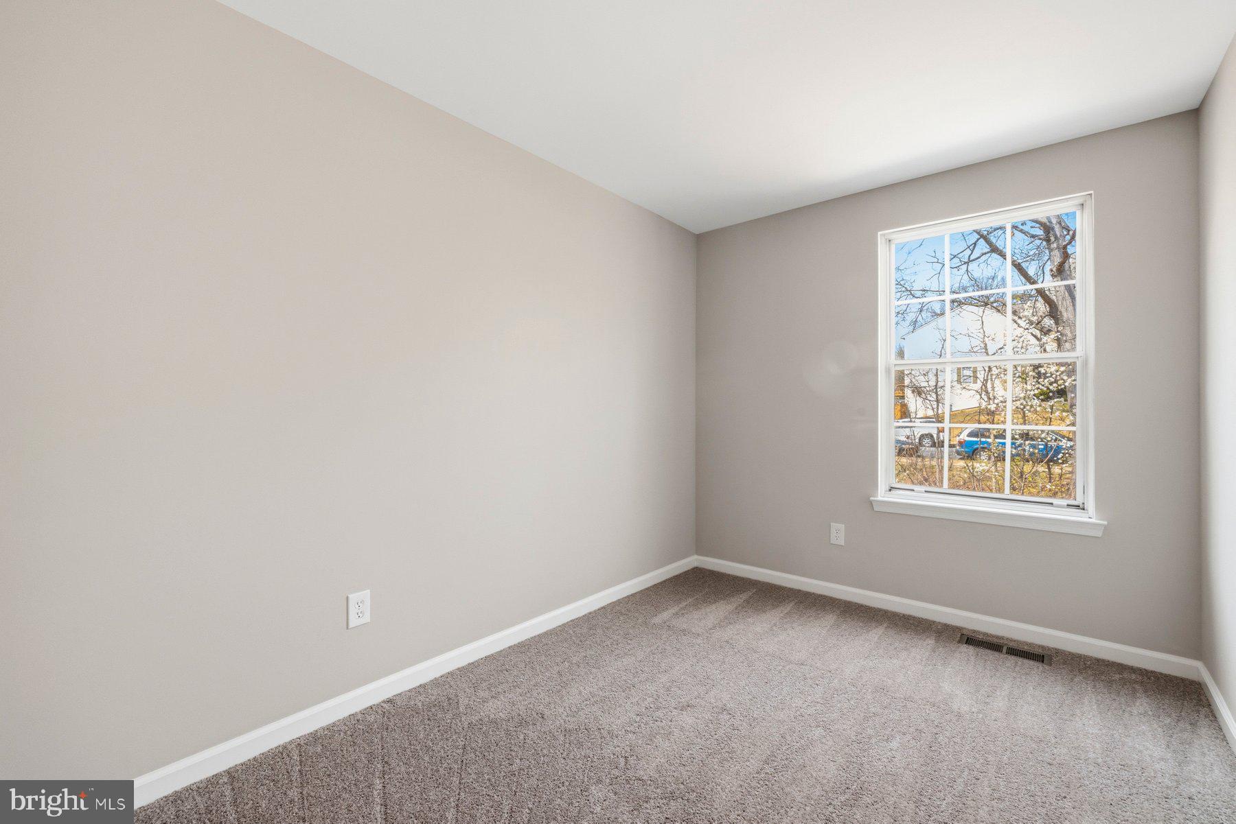 SUMMERHILL - Residential