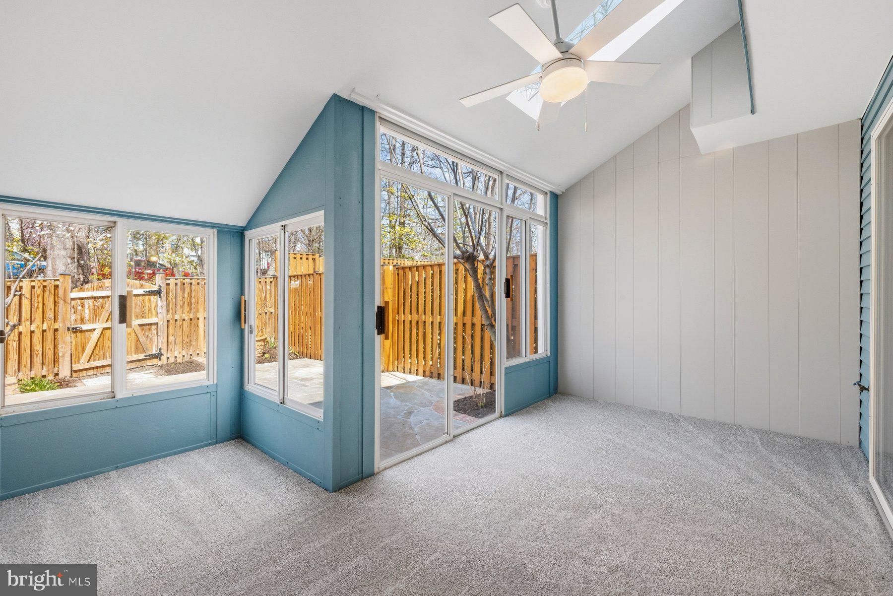 SUMMERHILL - Residential