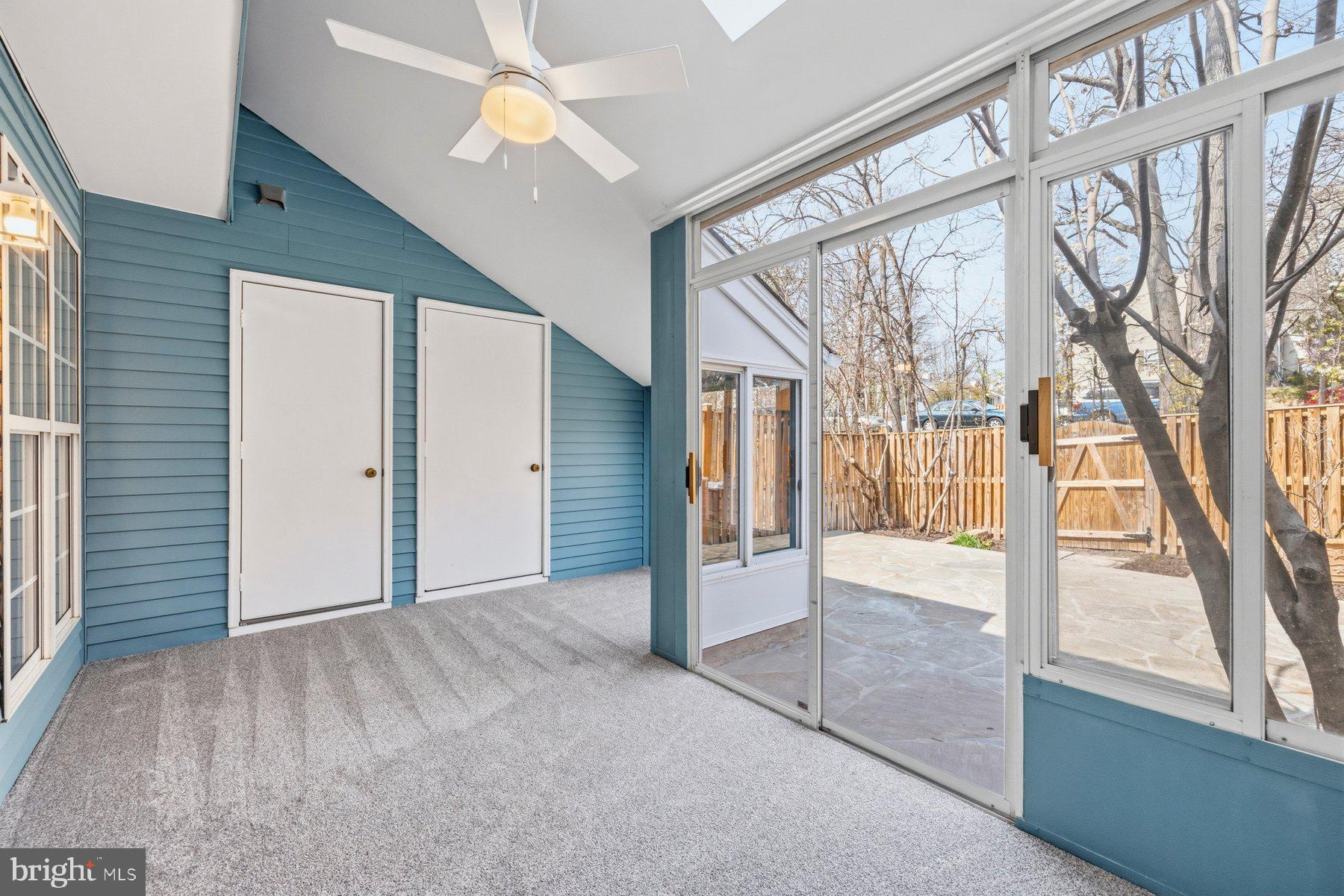 SUMMERHILL - Residential