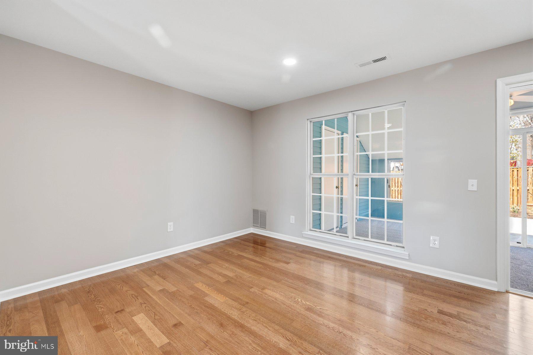 SUMMERHILL - Residential