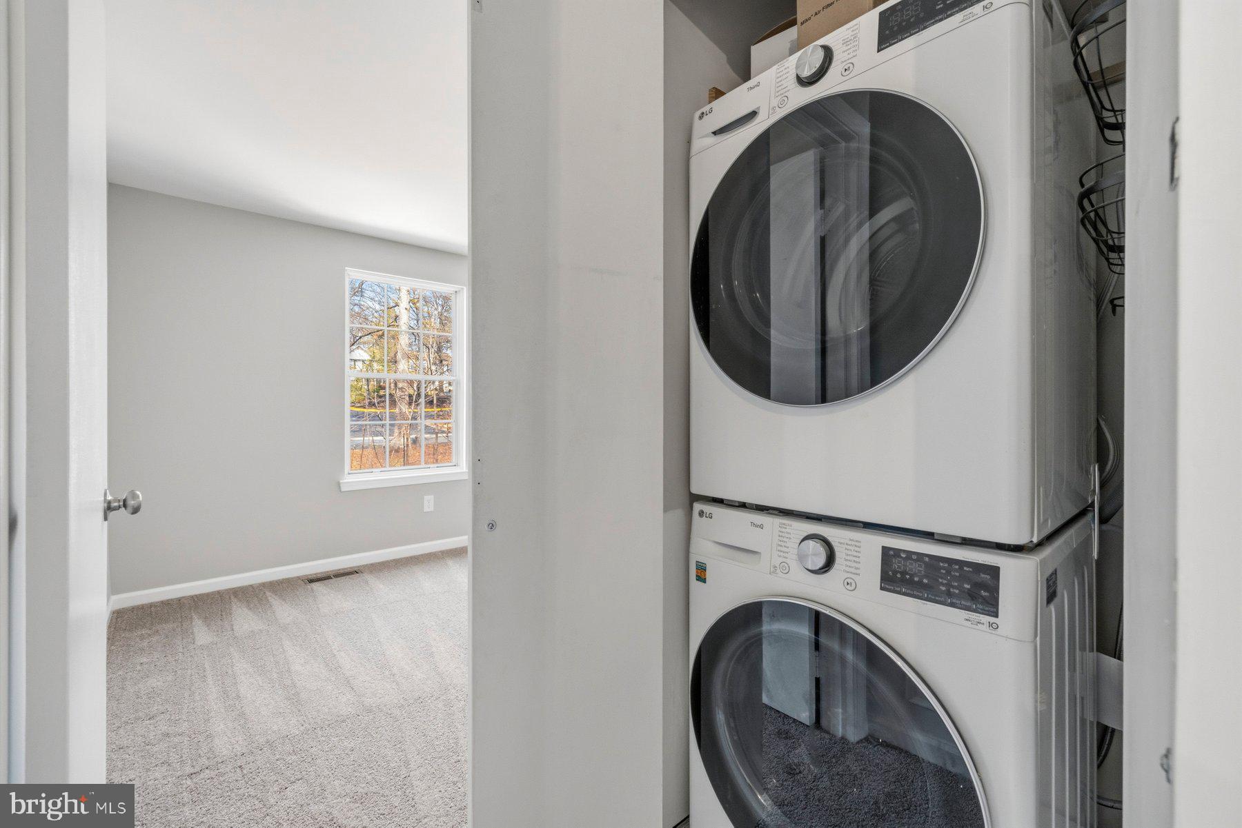 SUMMERHILL - Residential