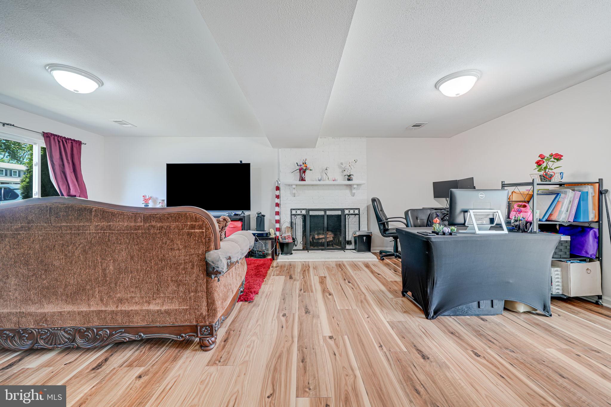 DALE CITY - Residential