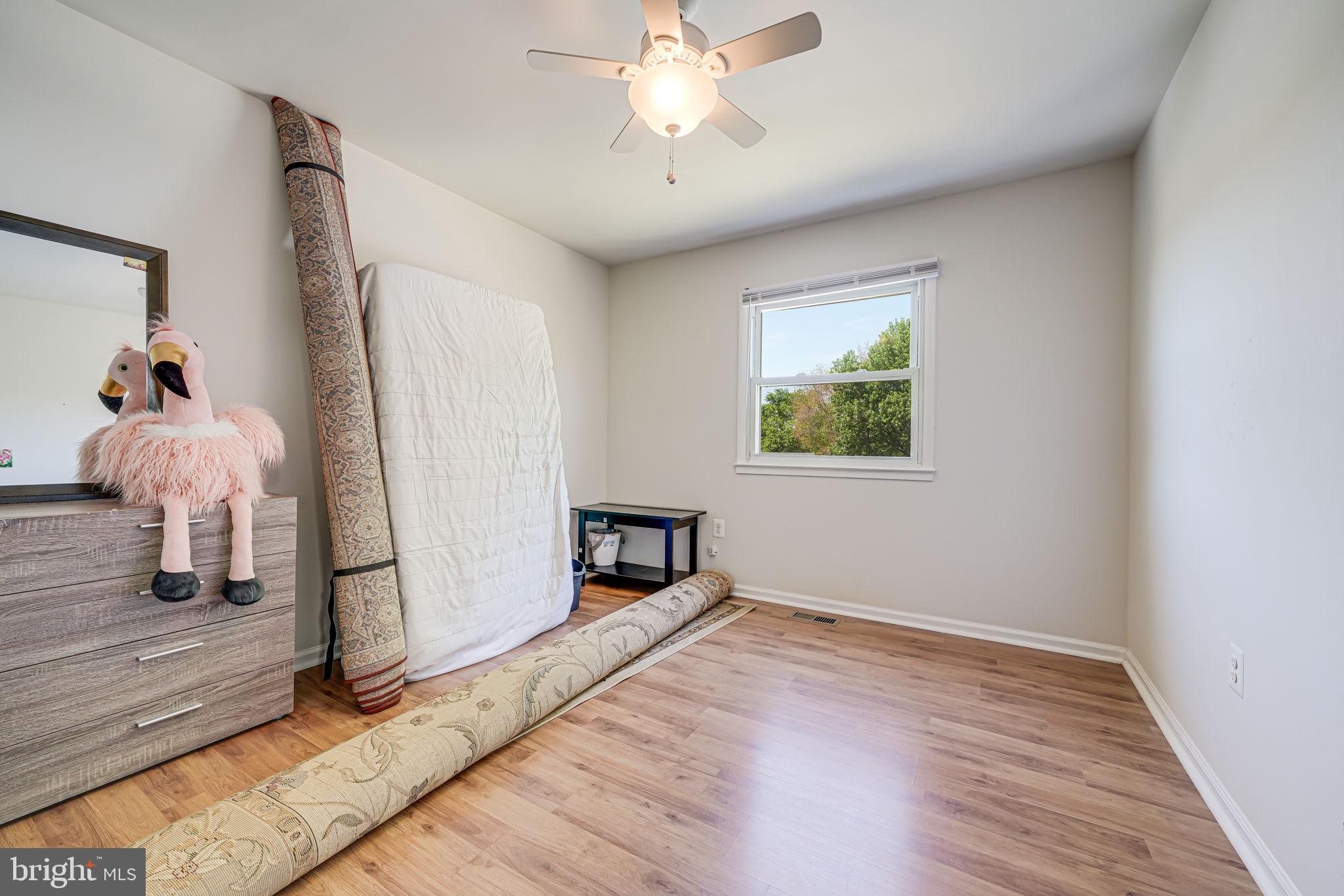 DALE CITY - Residential