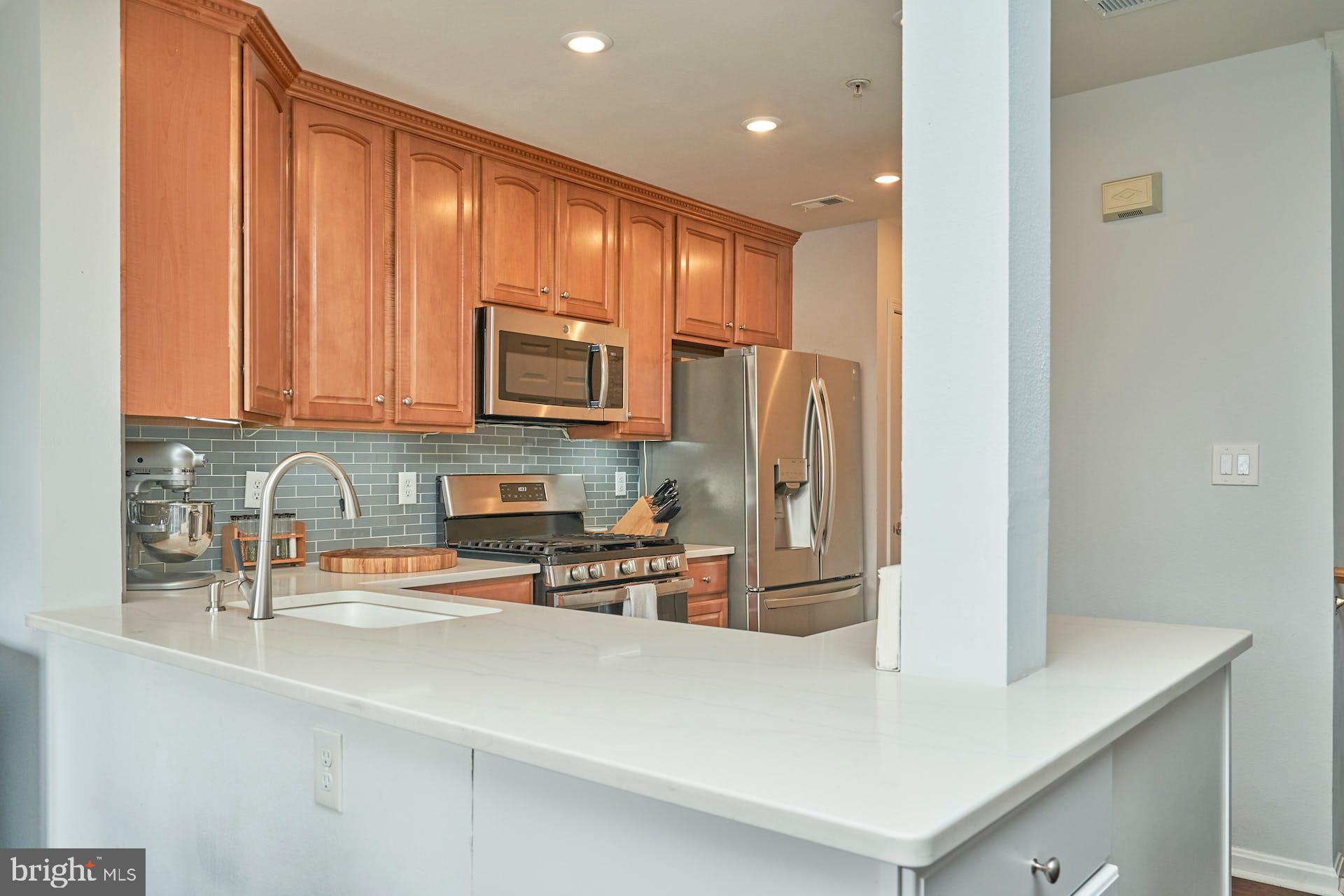 GATES OF FAIR LAKES - Residential