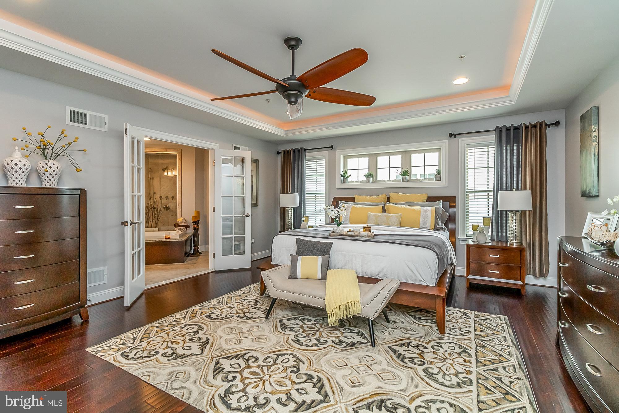 SCENIC MANOR - Residential