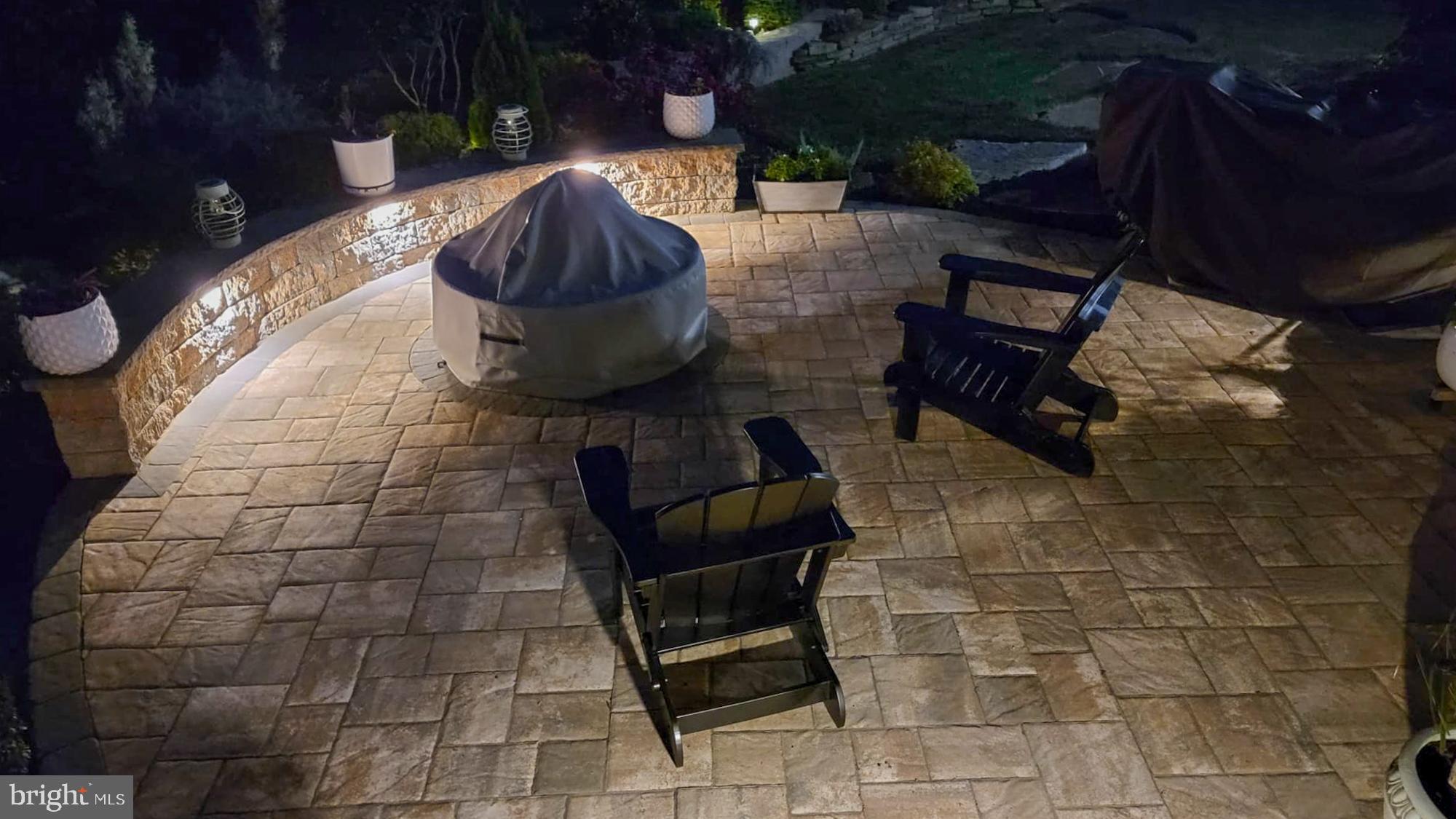 SCENIC MANOR - Residential