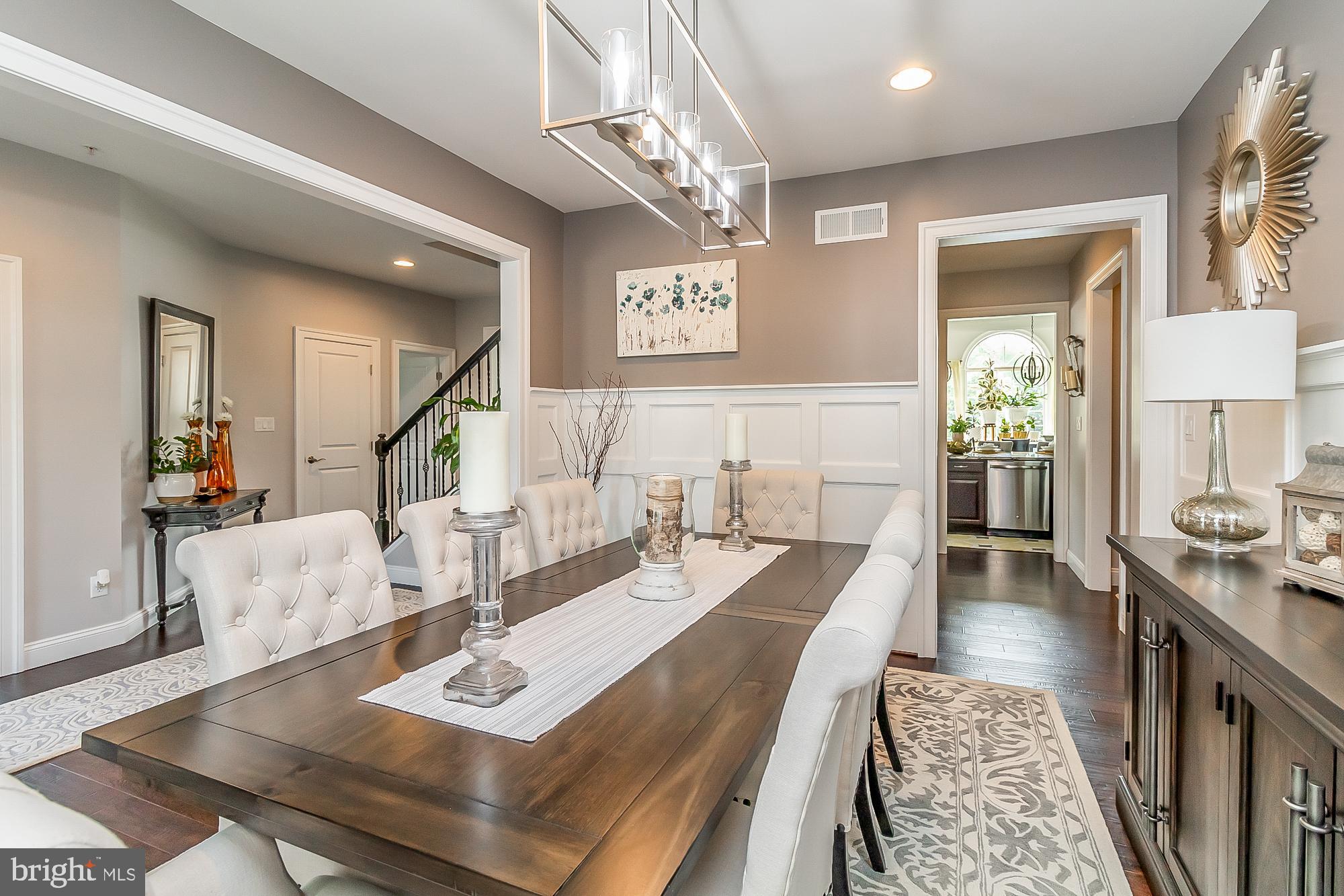 SCENIC MANOR - Residential