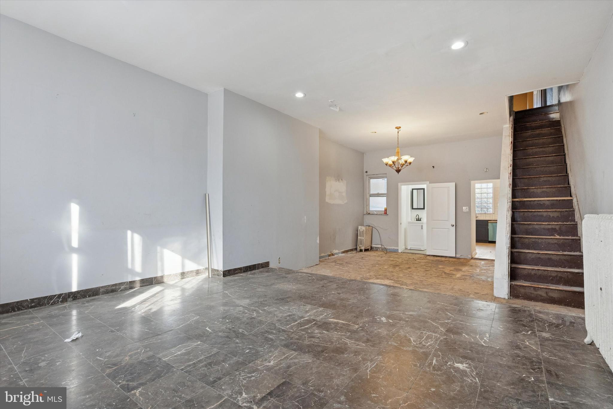 PORT RICHMOND - Residential