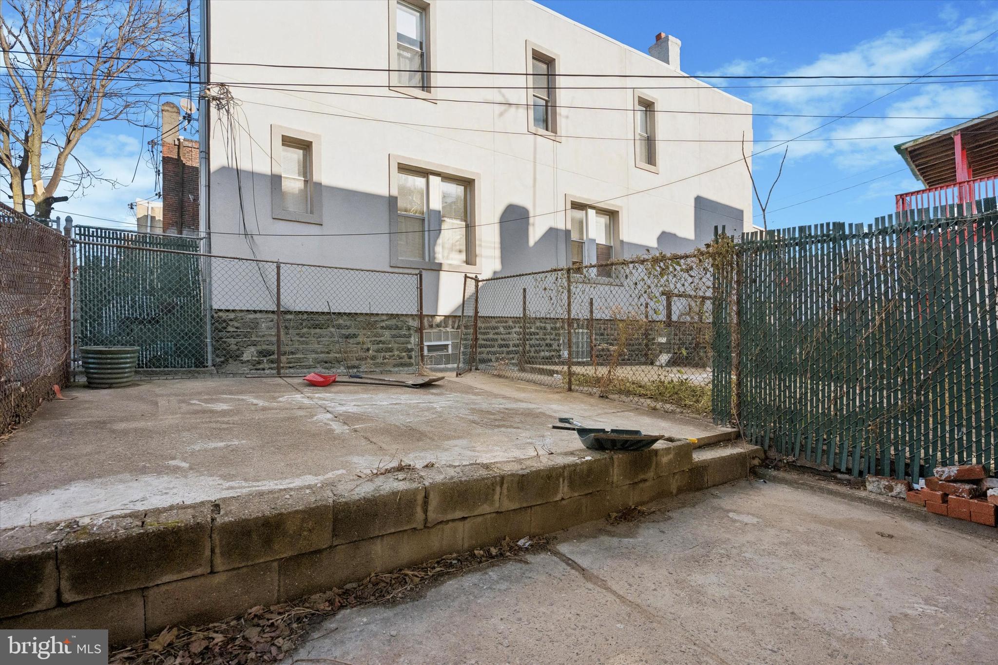 PORT RICHMOND - Residential