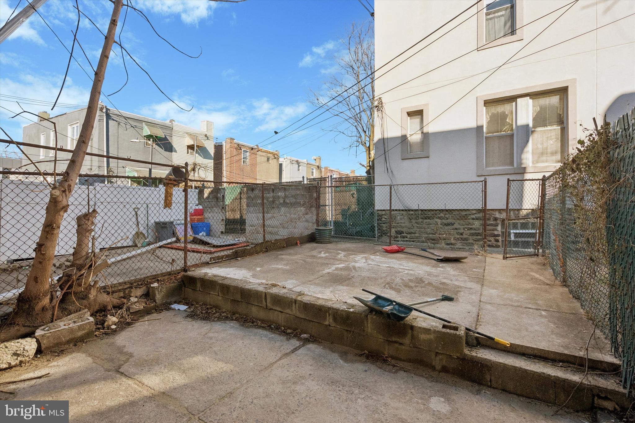 PORT RICHMOND - Residential