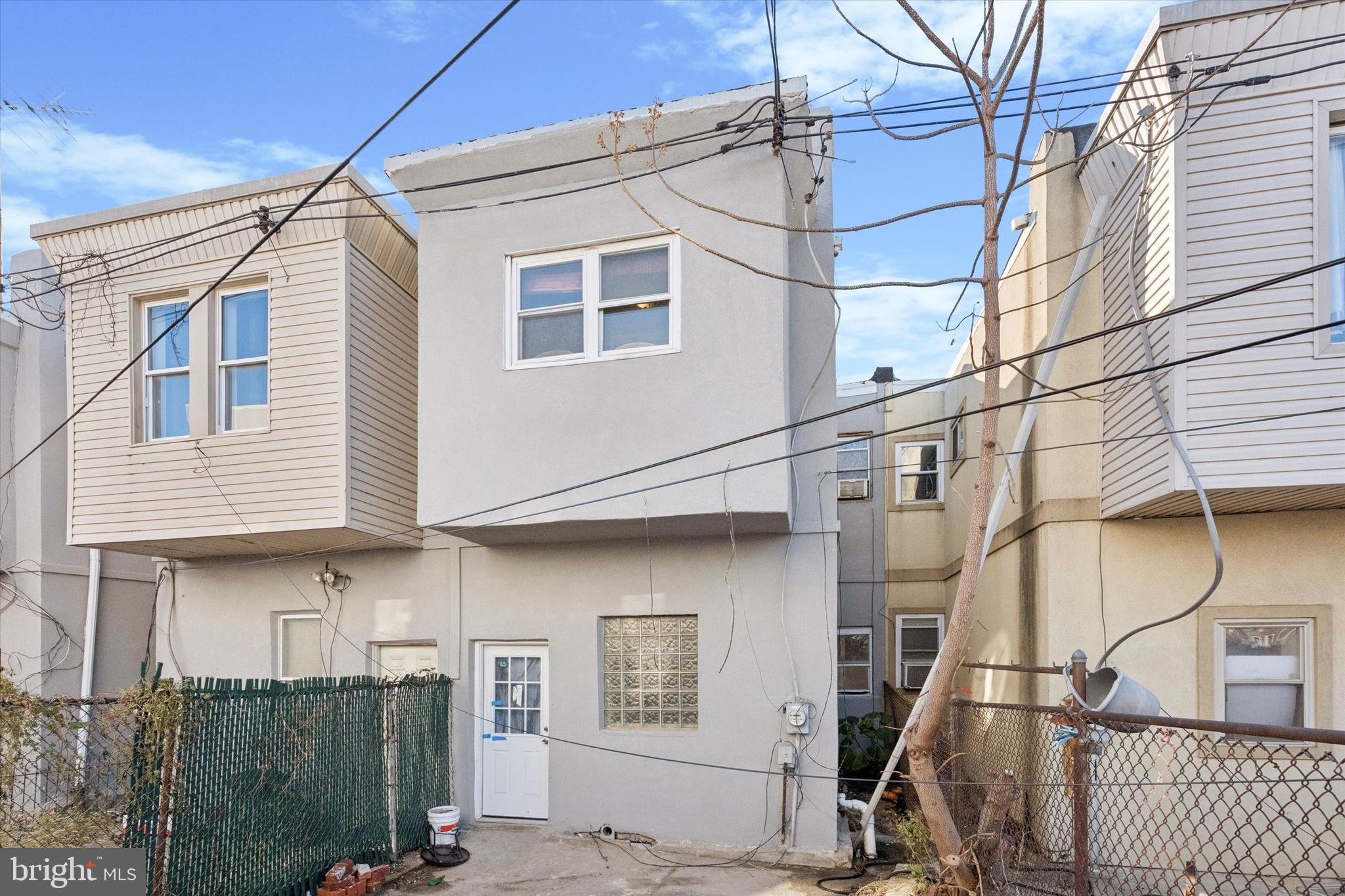 PORT RICHMOND - Residential