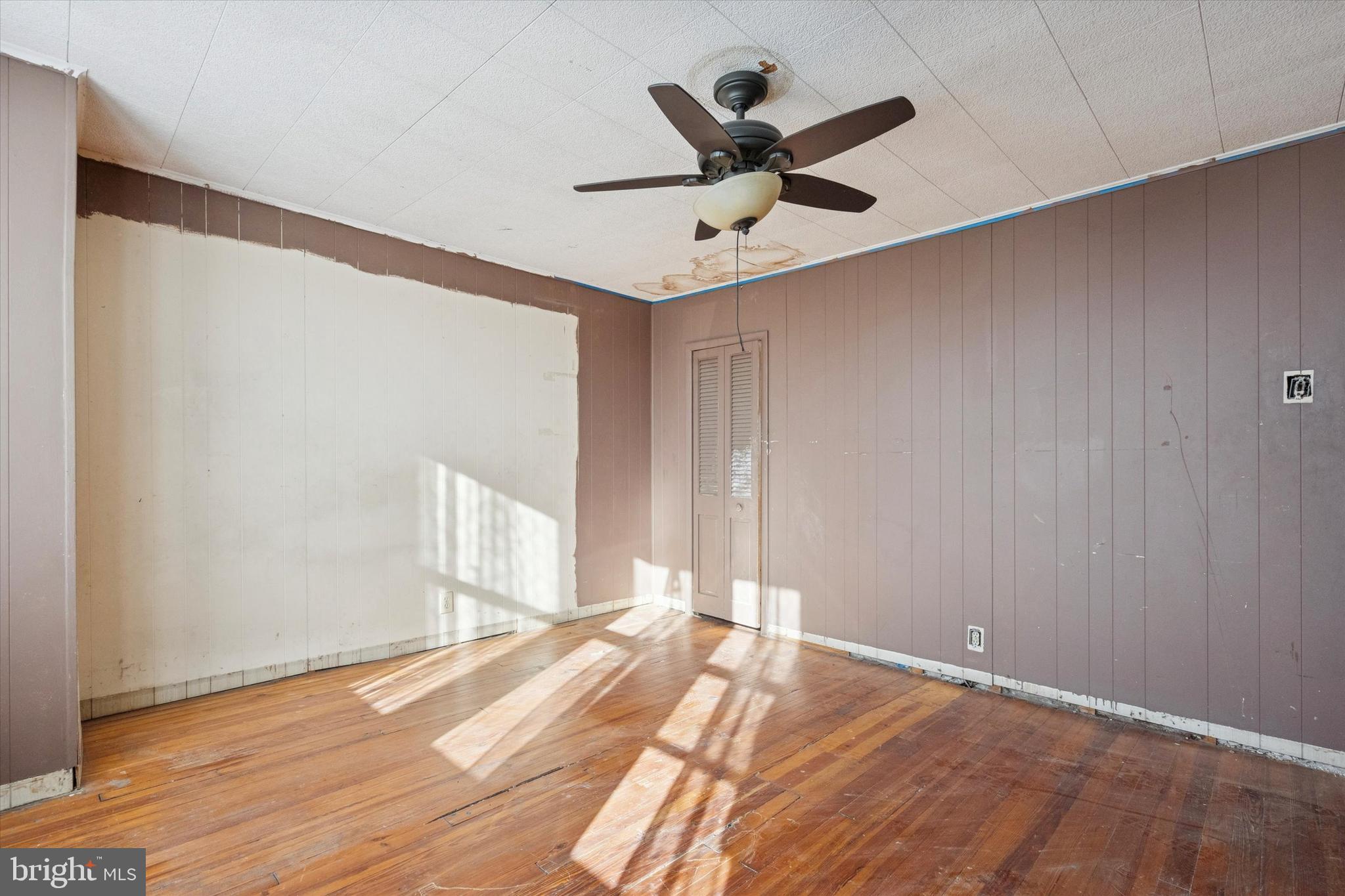 PORT RICHMOND - Residential