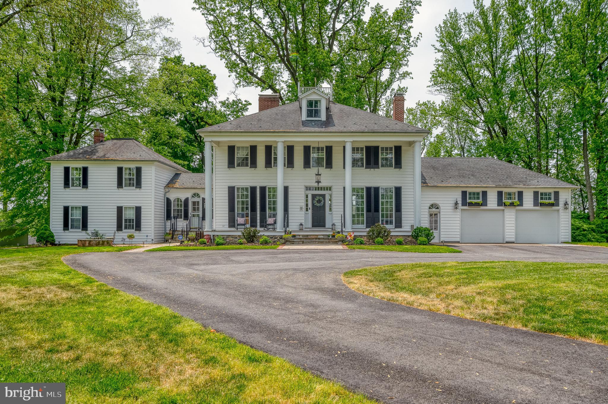 ROCHELLE MEADOWS - Residential