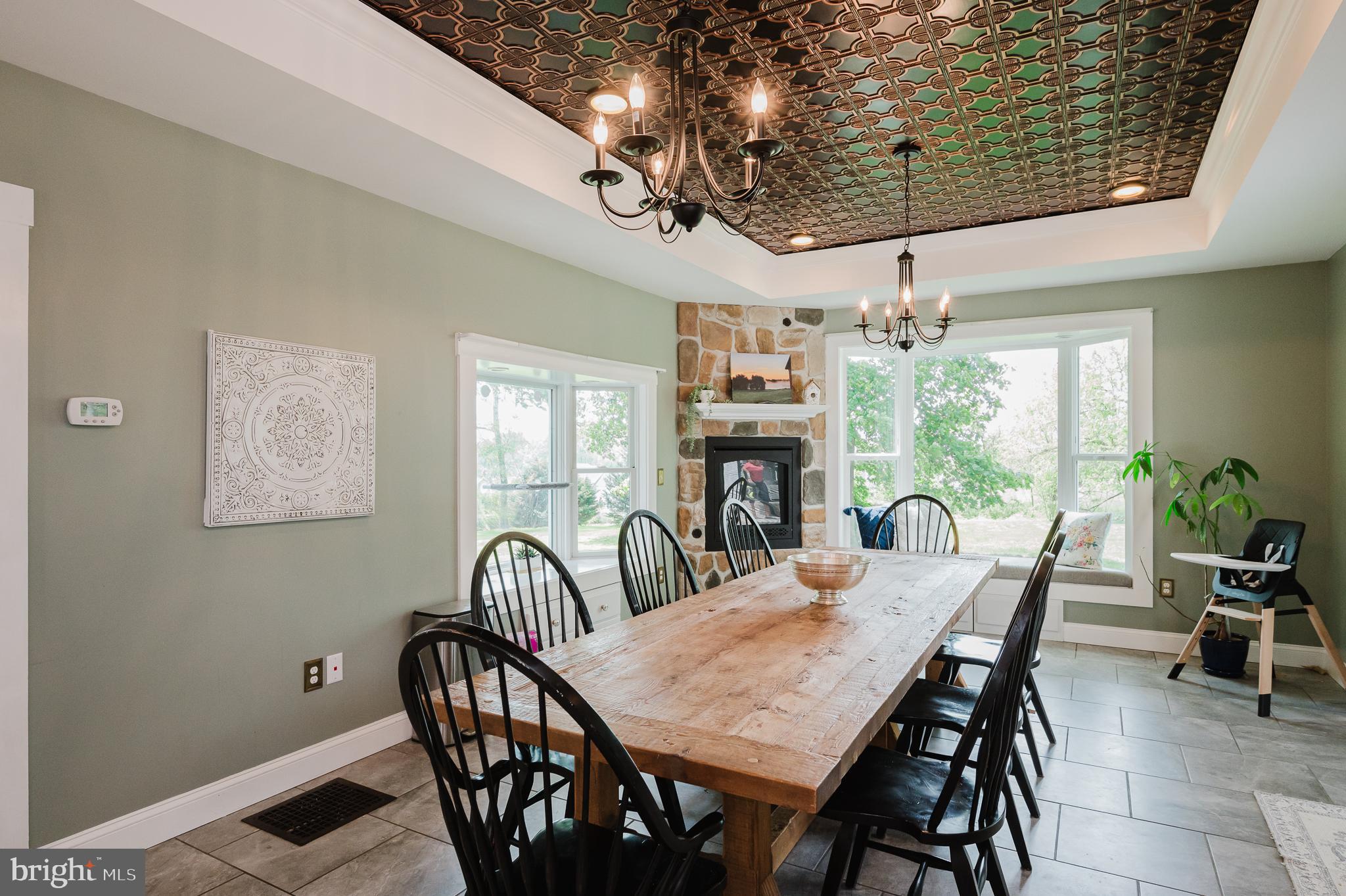 ROCHELLE MEADOWS - Residential