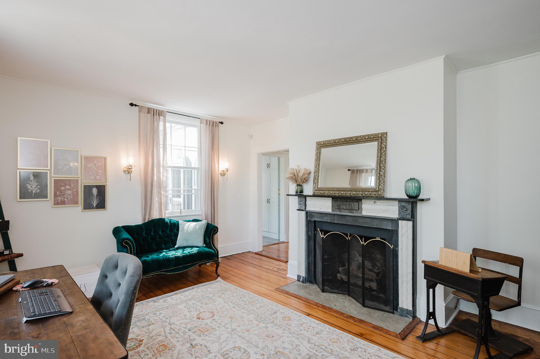 ROCHELLE MEADOWS - Residential