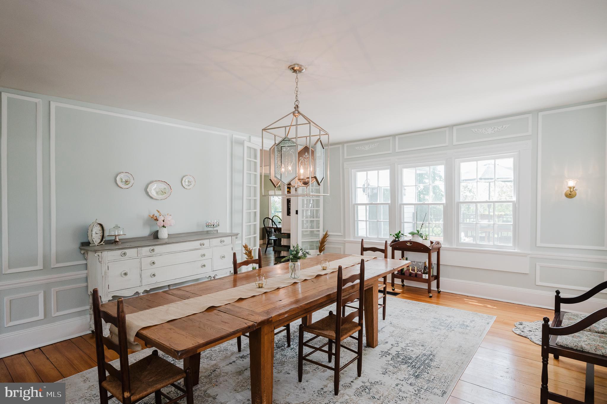 ROCHELLE MEADOWS - Residential