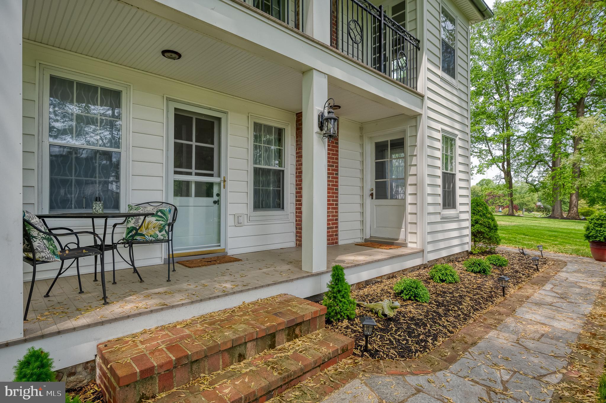 ROCHELLE MEADOWS - Residential