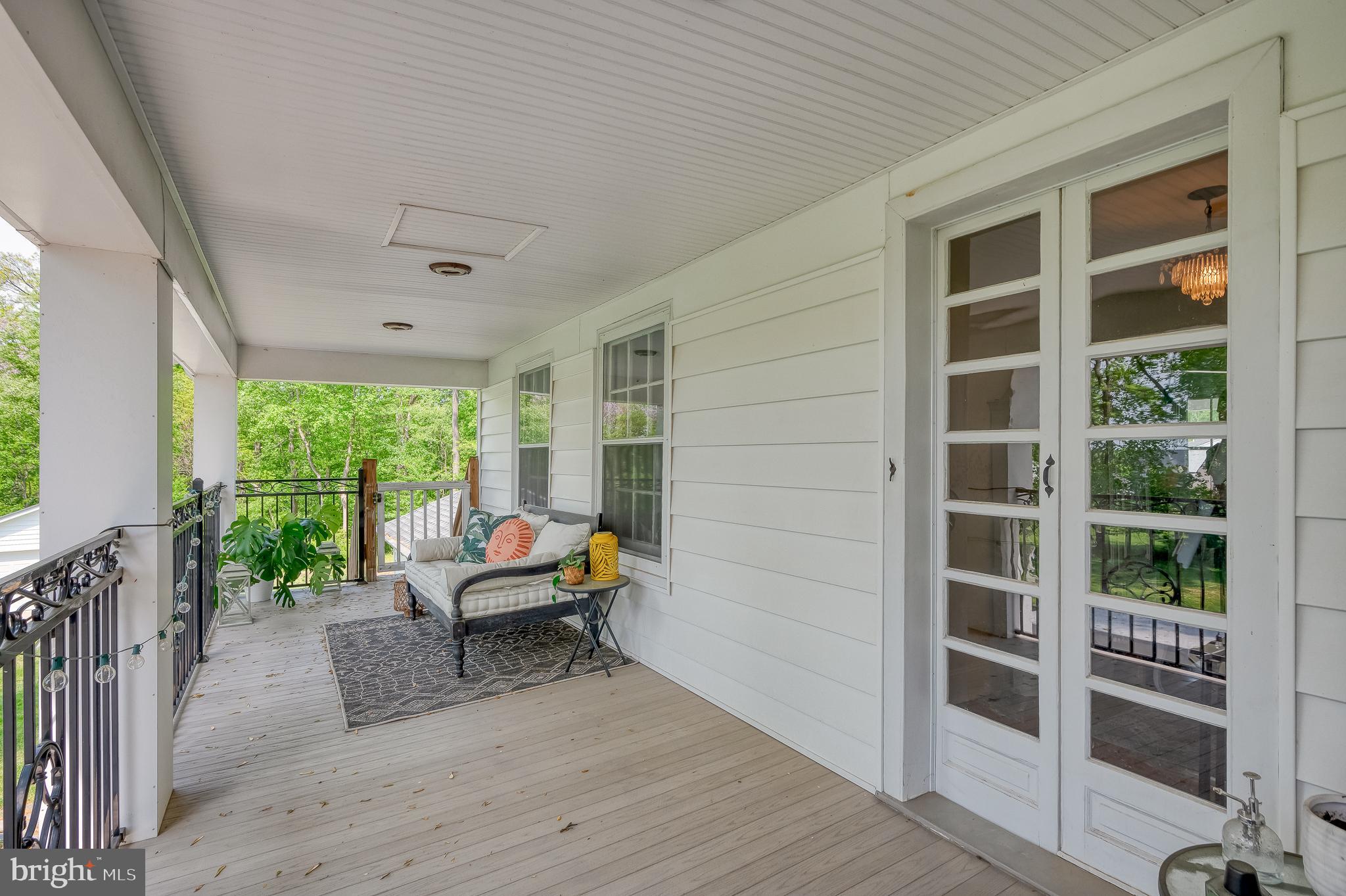 ROCHELLE MEADOWS - Residential