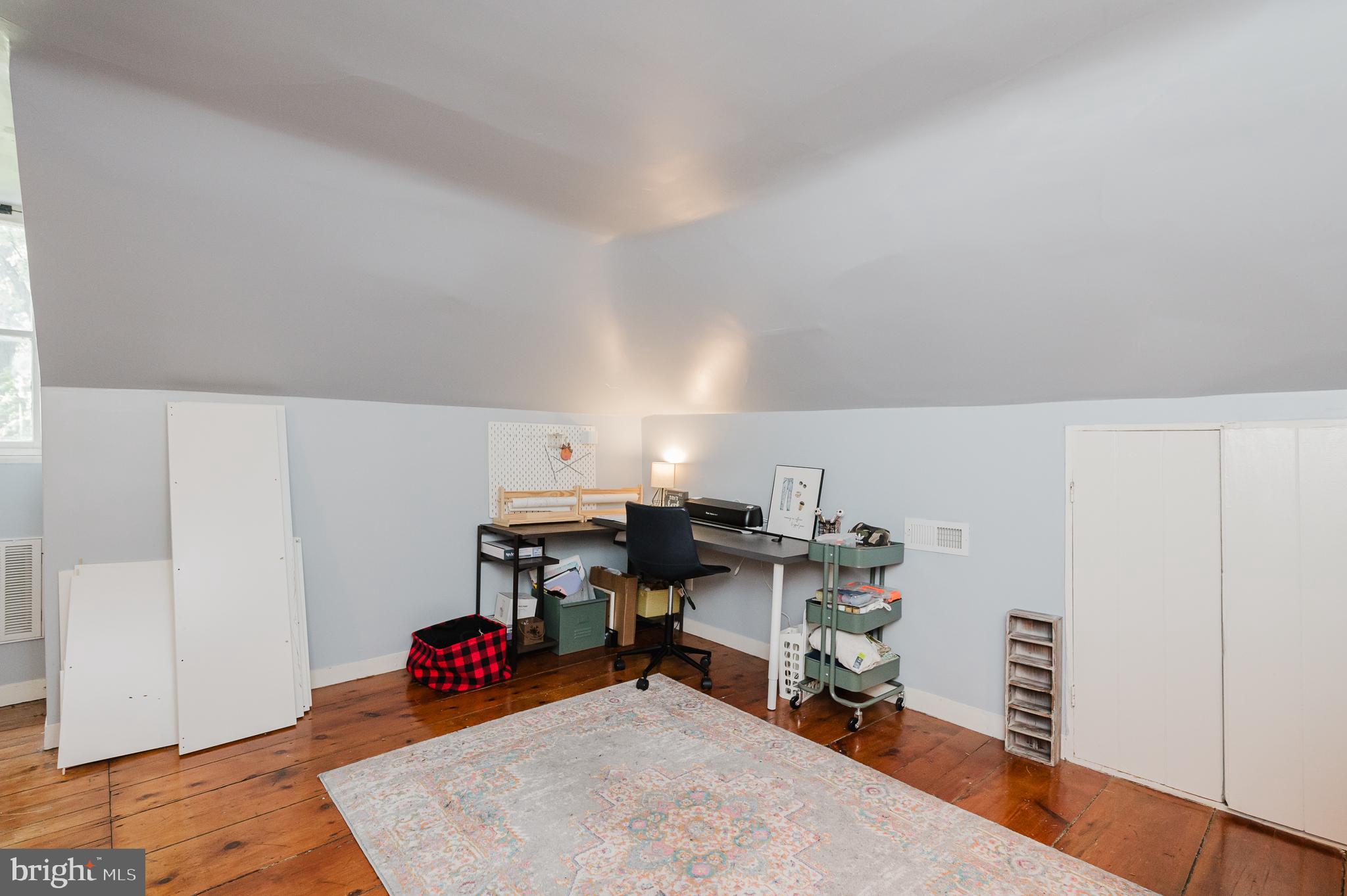 ROCHELLE MEADOWS - Residential