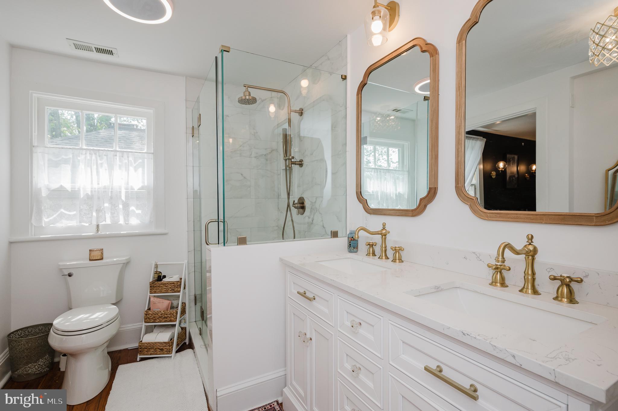 ROCHELLE MEADOWS - Residential