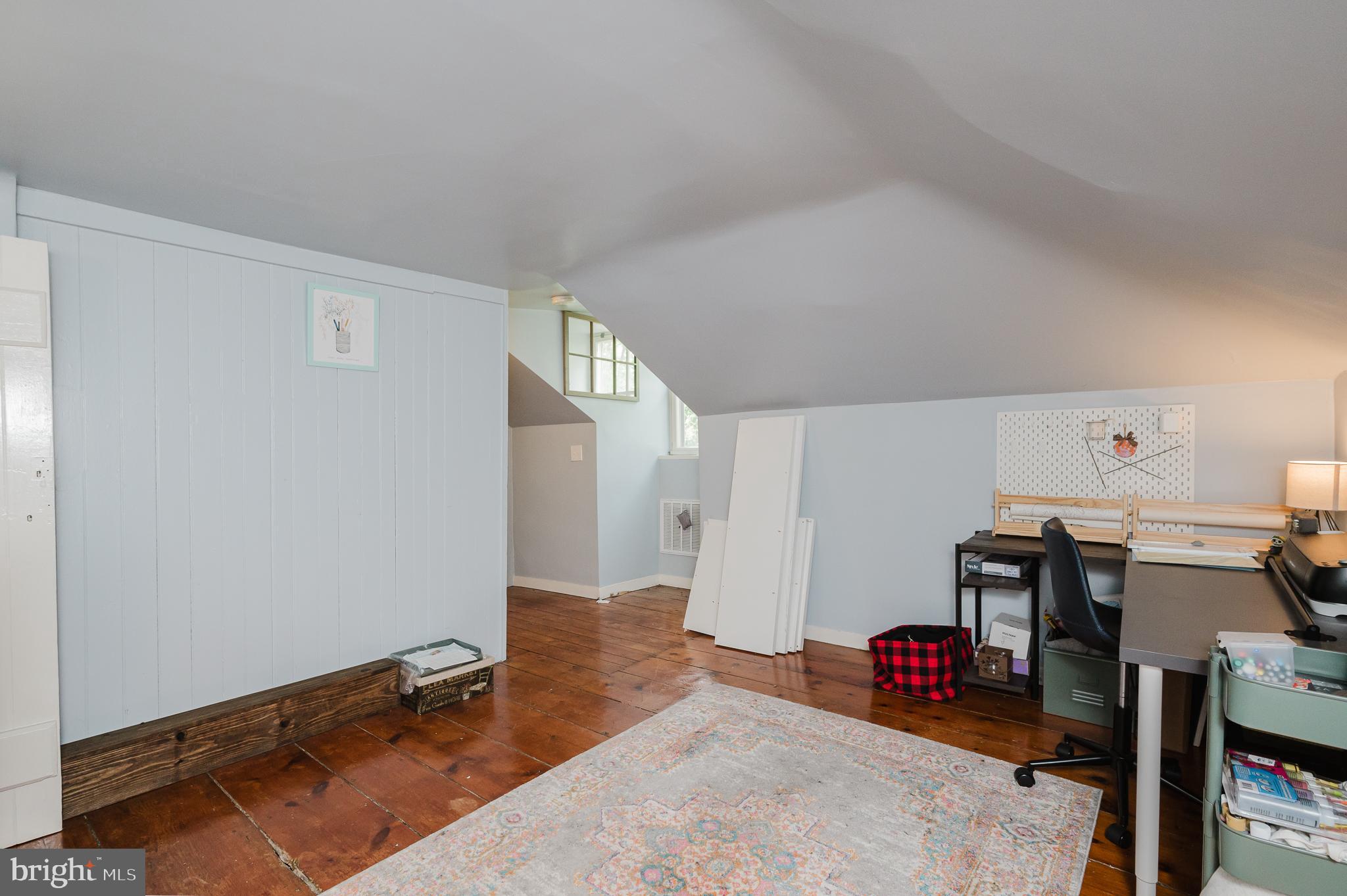 ROCHELLE MEADOWS - Residential