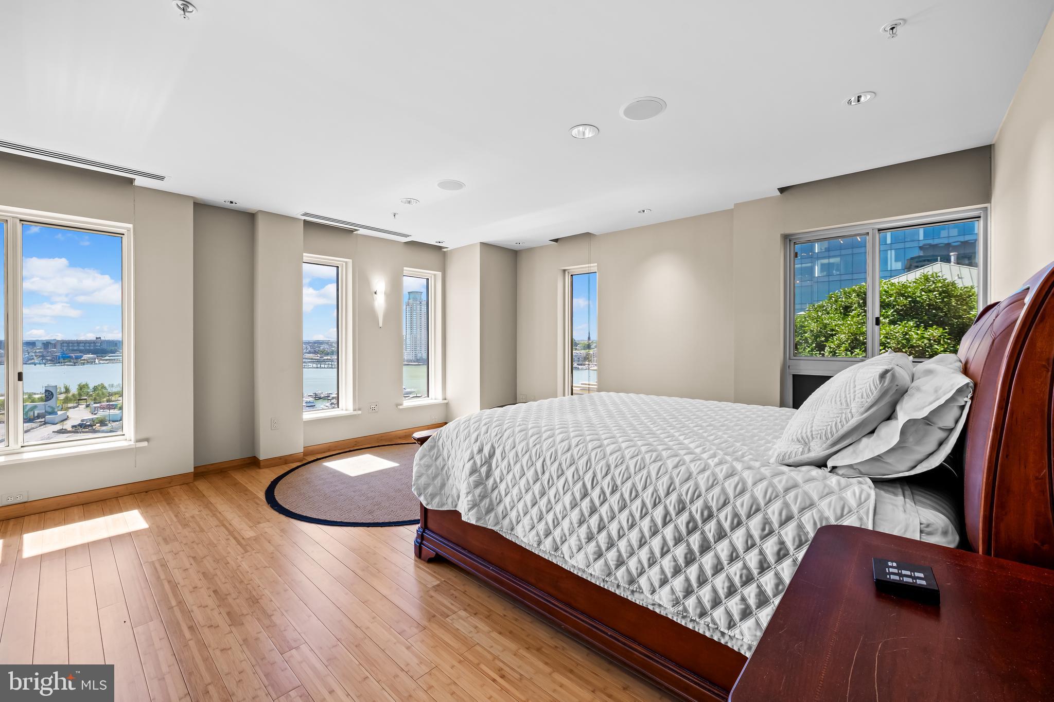 HARBOR EAST - Residential