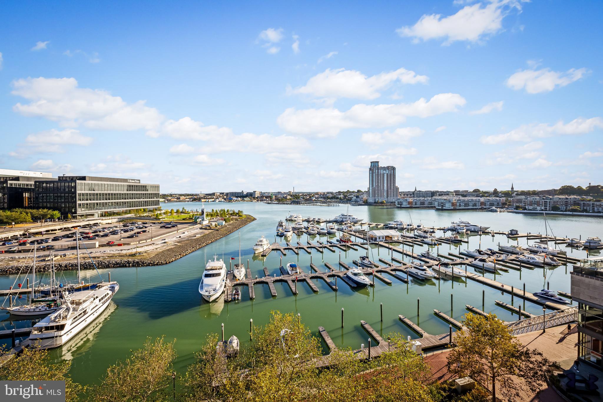 HARBOR EAST - Residential